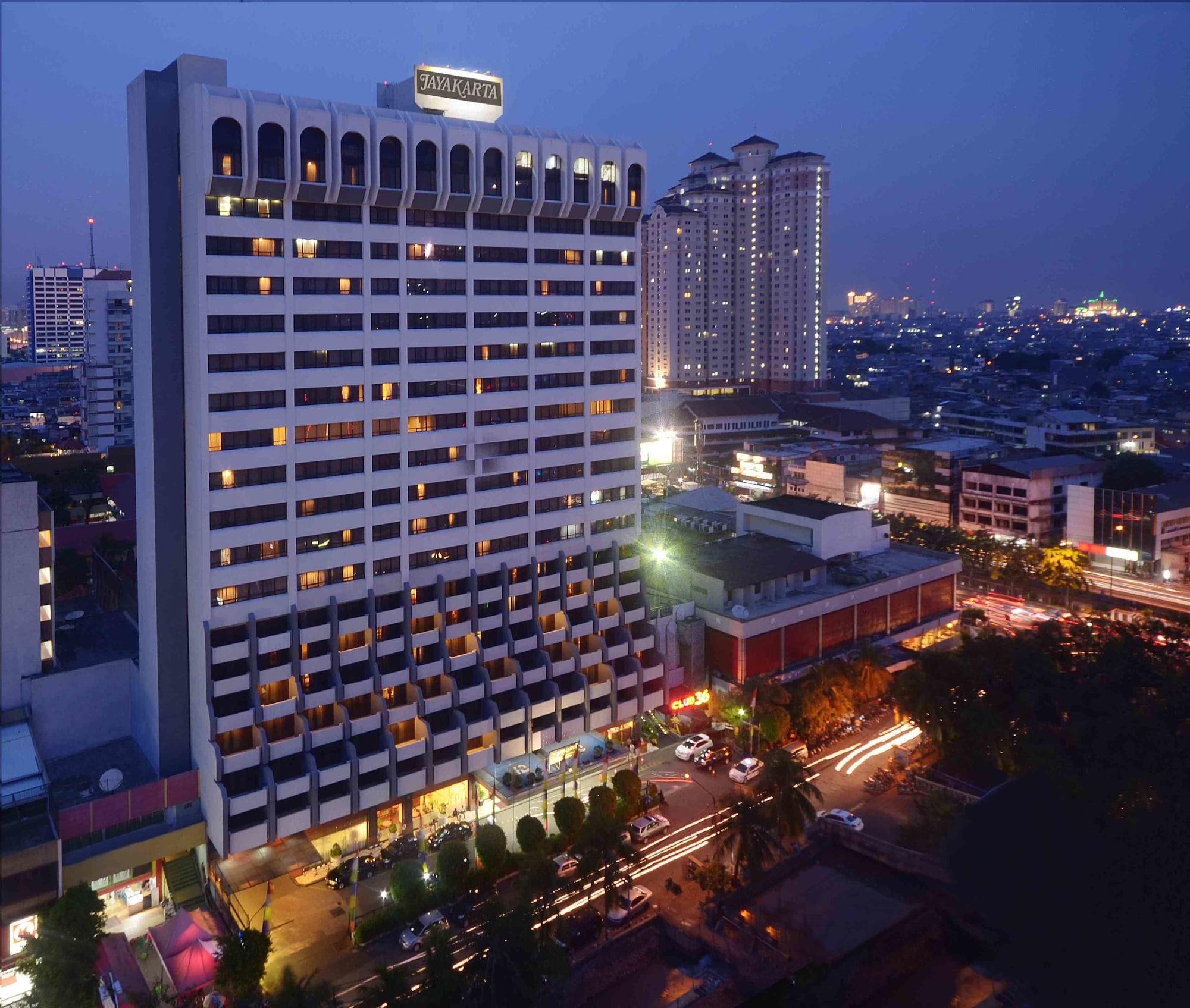 Vista Exterior The Jayakarta Jakarta