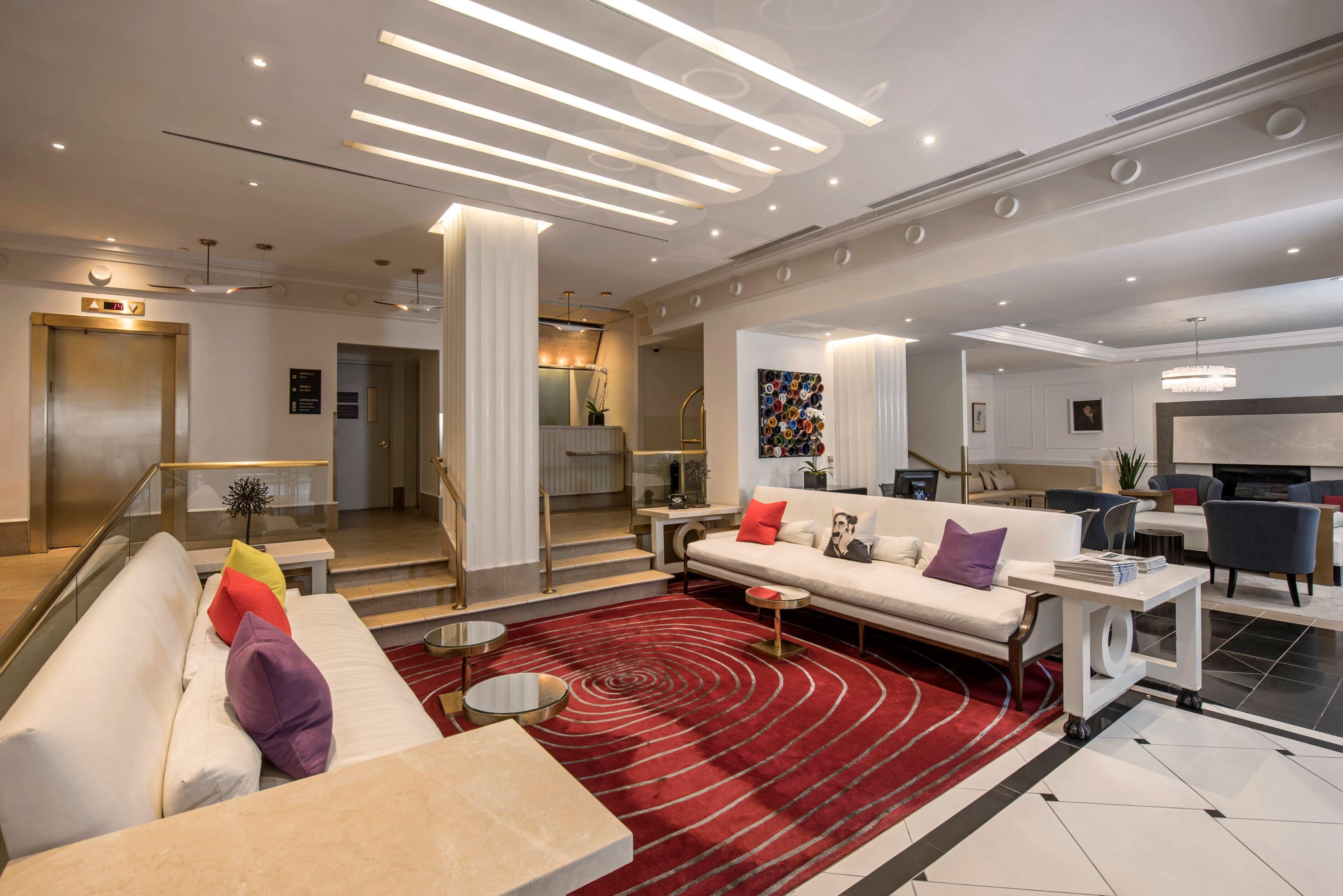 Vista Lobby 70 Park Avenue