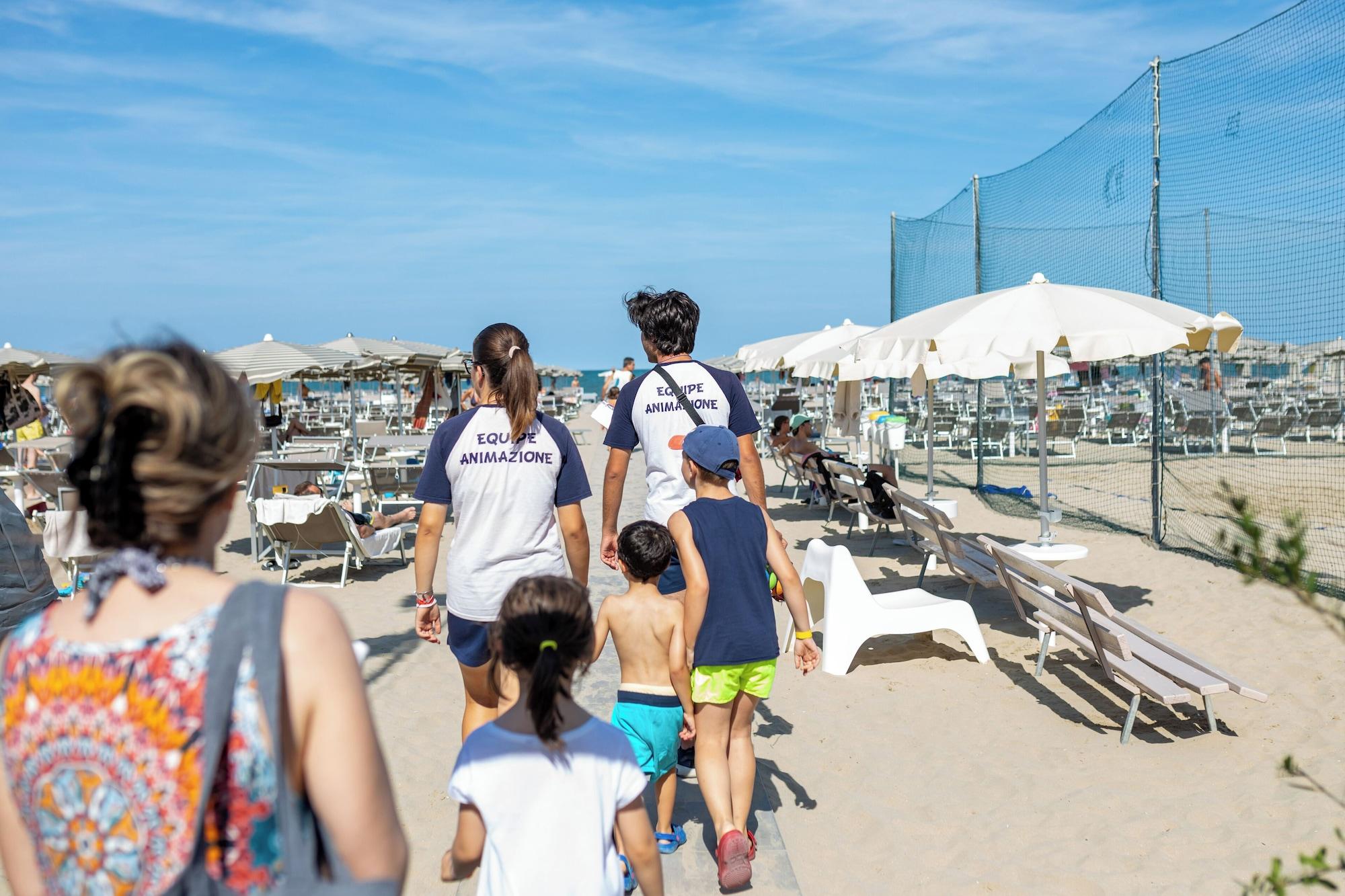 Playa Family Hotel Pinetina Mare