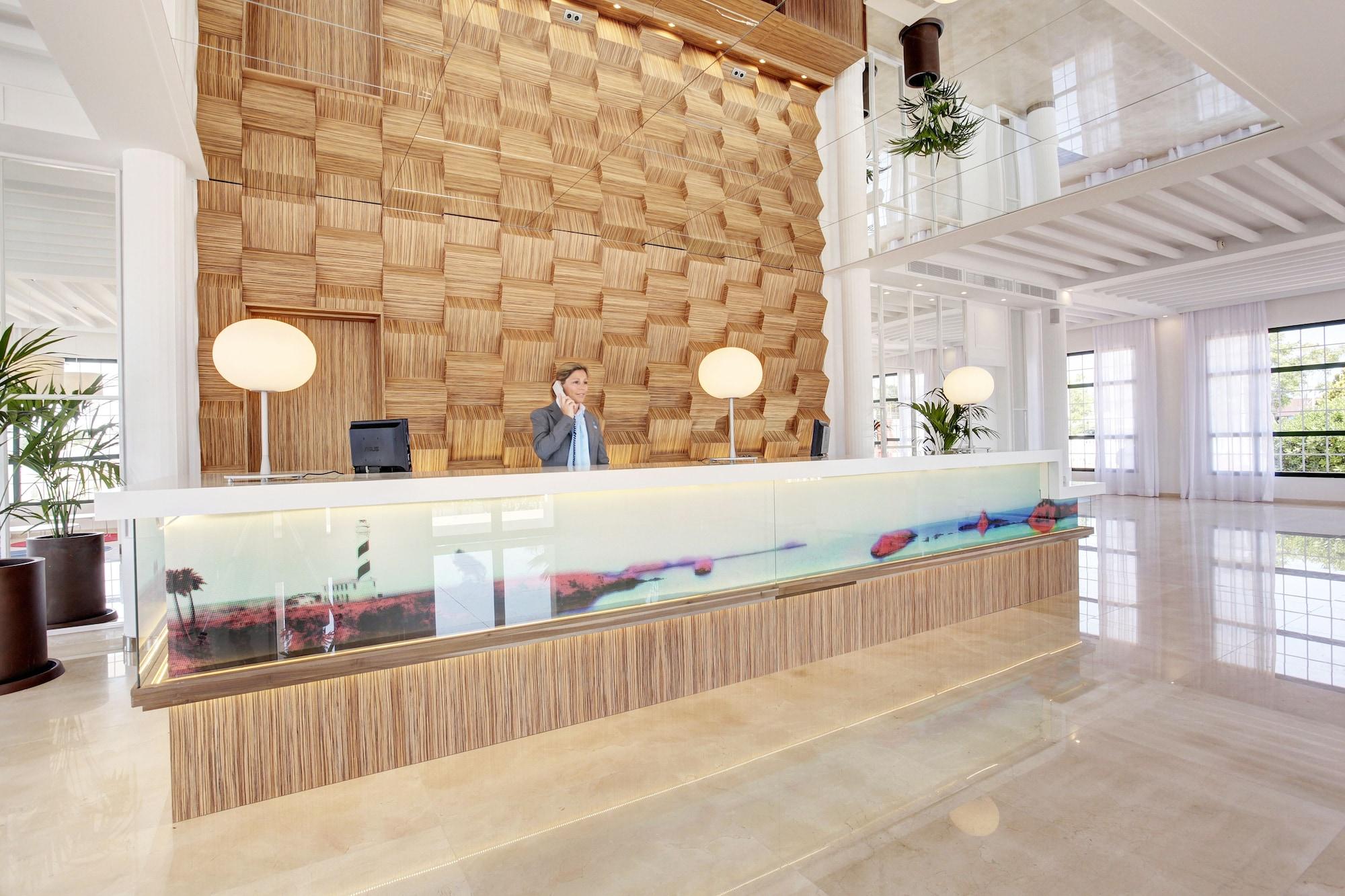 Vista Lobby Grupotel Mar de Menorca