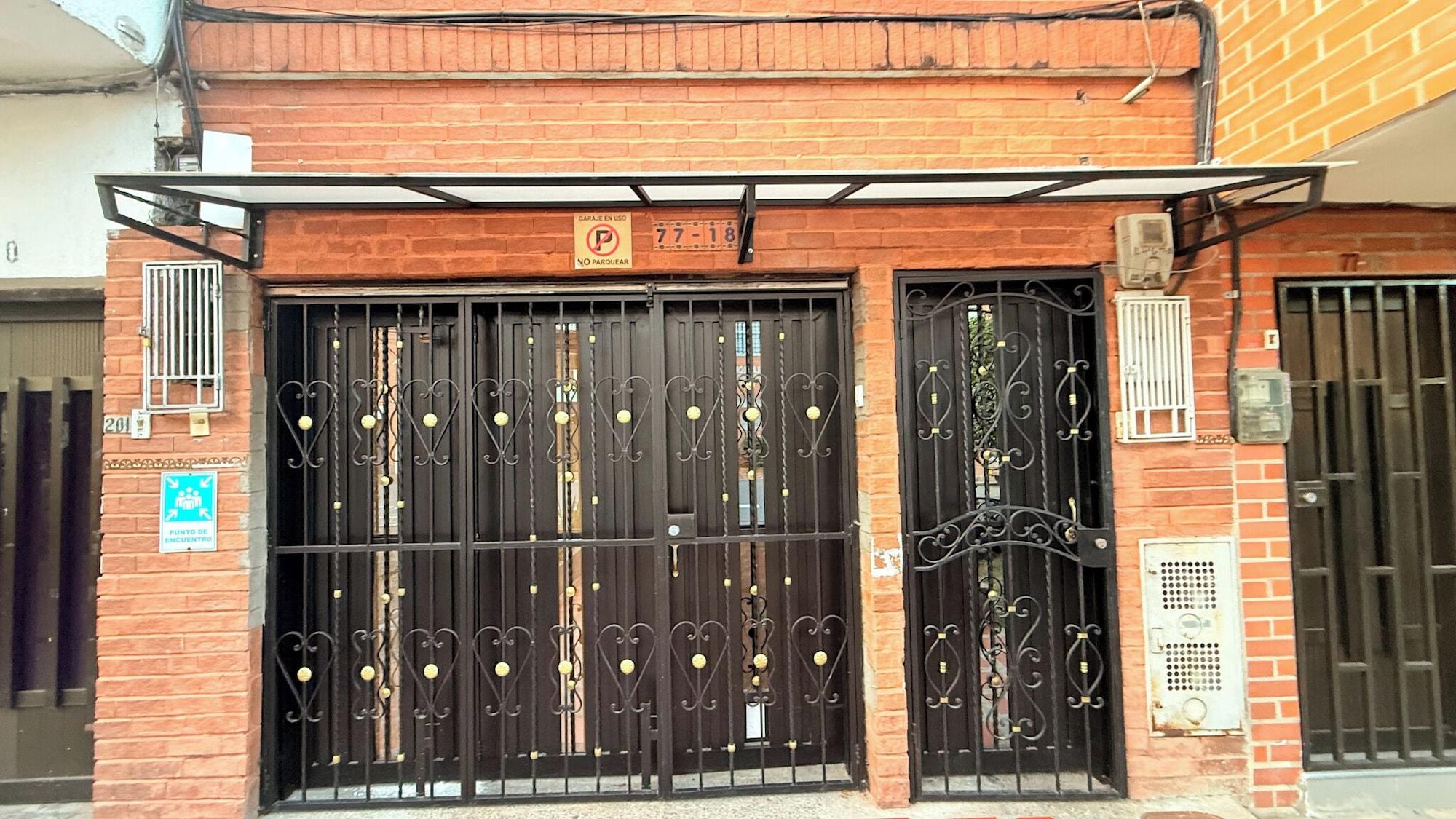 Vista Exterior Laureles Co-Living Casa 5 habitaciones