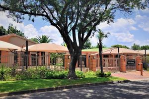 Alojamiento - Premiere Guest House