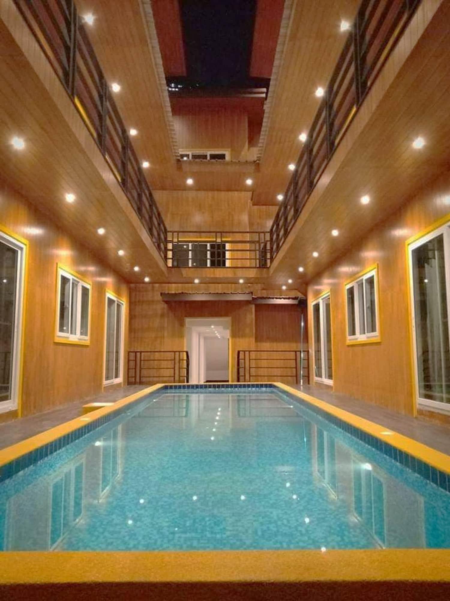 Varios Resort M - BTS Chong Nonsi