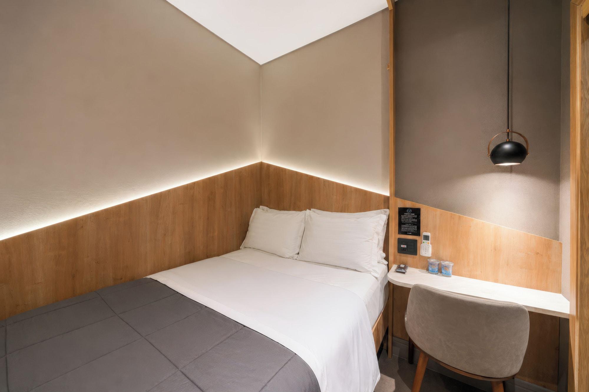 Habitación Fast Sleep Suites by Slaviero Hotéis dentro do Aeroporto Guarulhos Terminal 2, desembarque Oeste