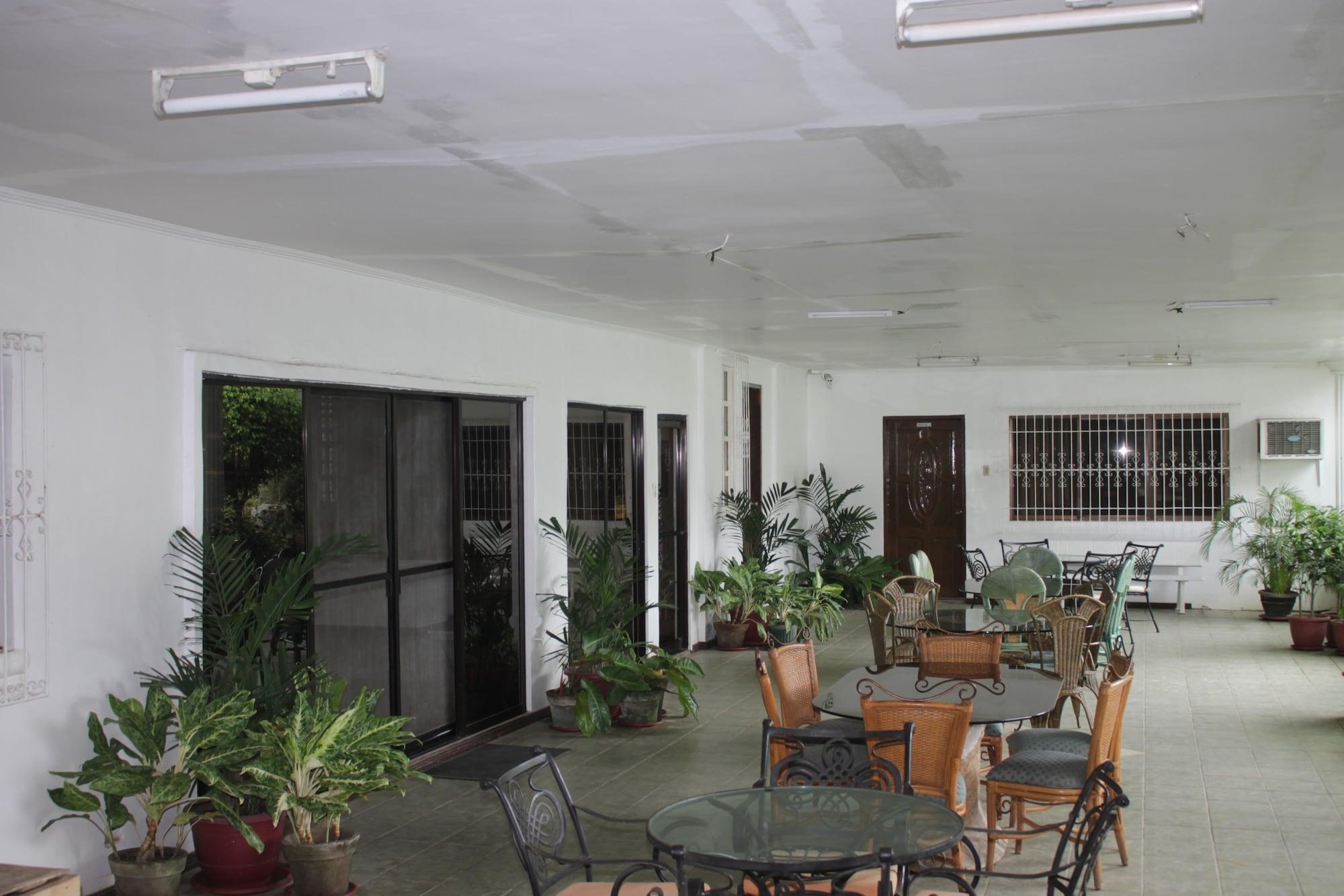 Vista Lobby Jamont Hotel