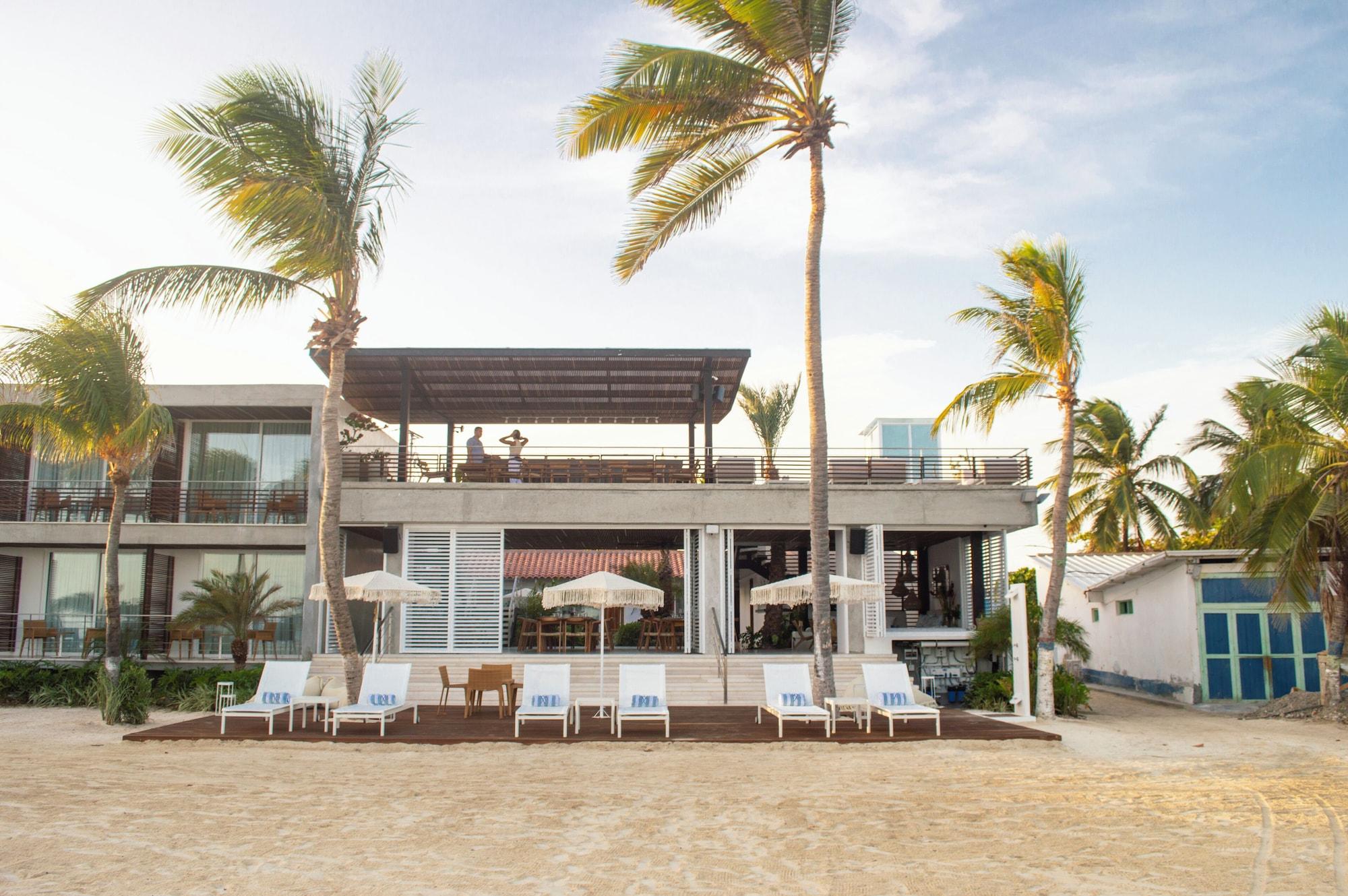 Vista Exterior Macanao Lodge BY LD Hoteles