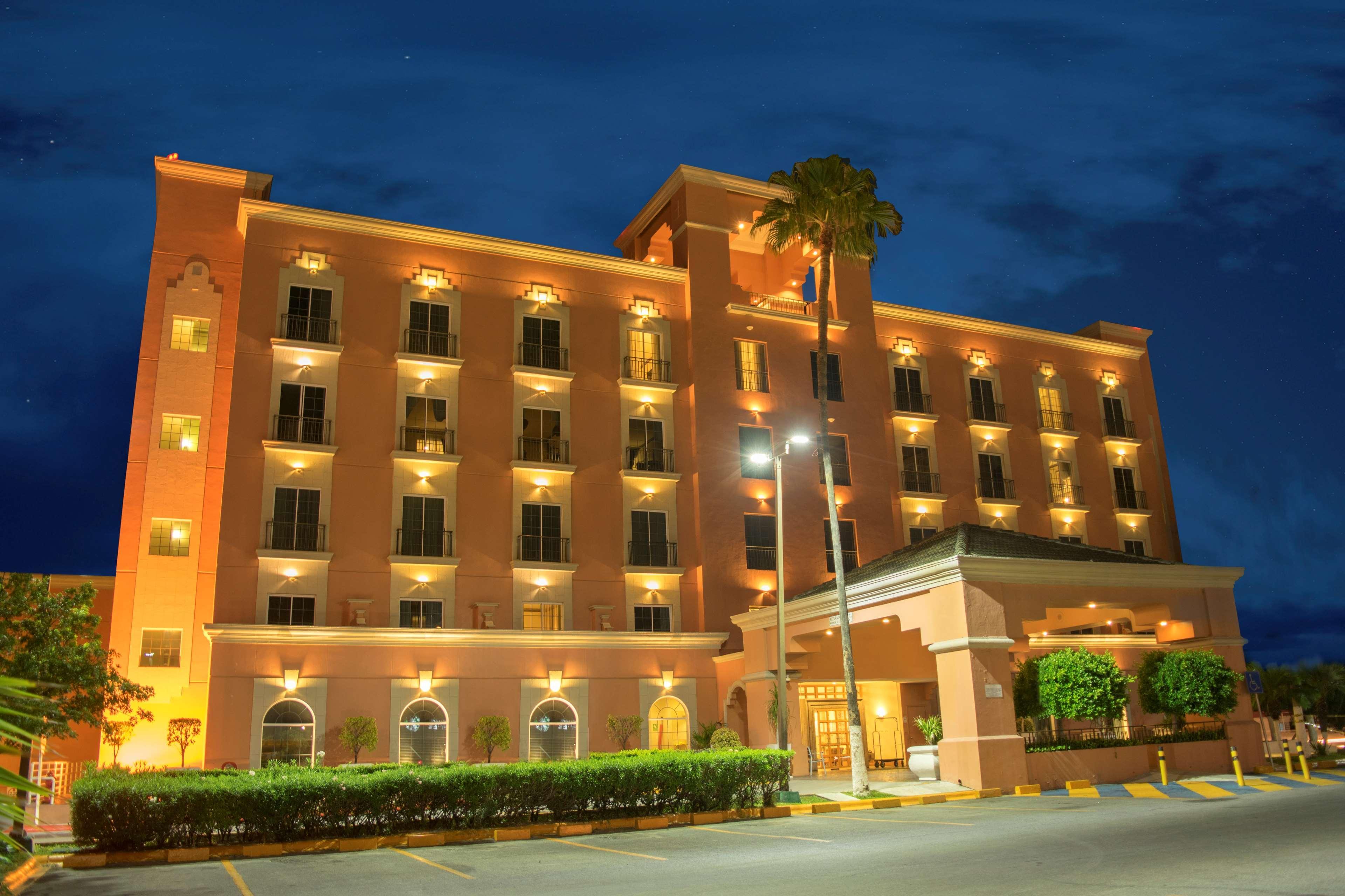 Vista Exterior iStay Hotel Ciudad Victoria