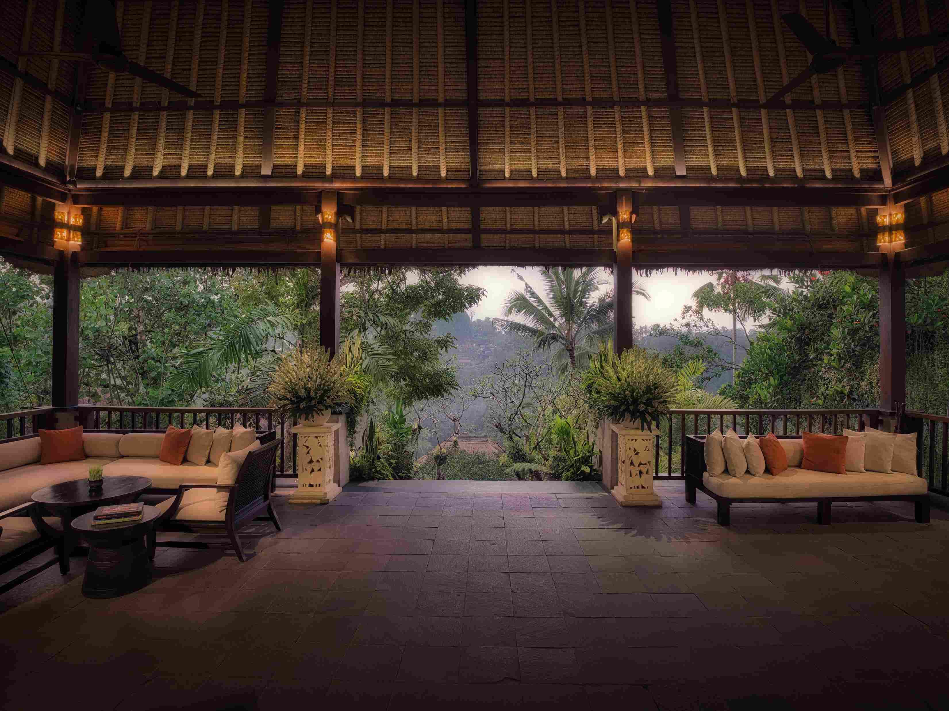 Vista Lobby Hanging Gardens of Bali