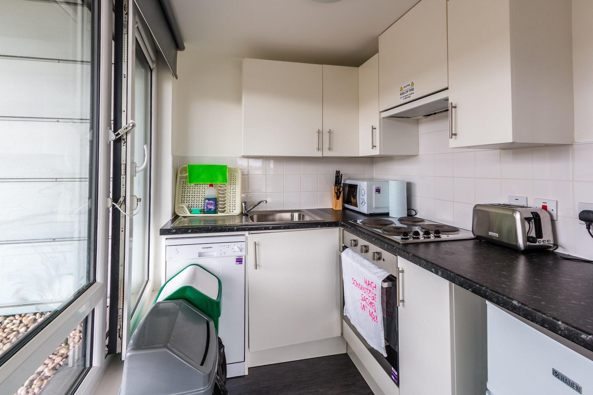 Equipamiento de Habitación Destiny Student Murano - Campus Accommodation