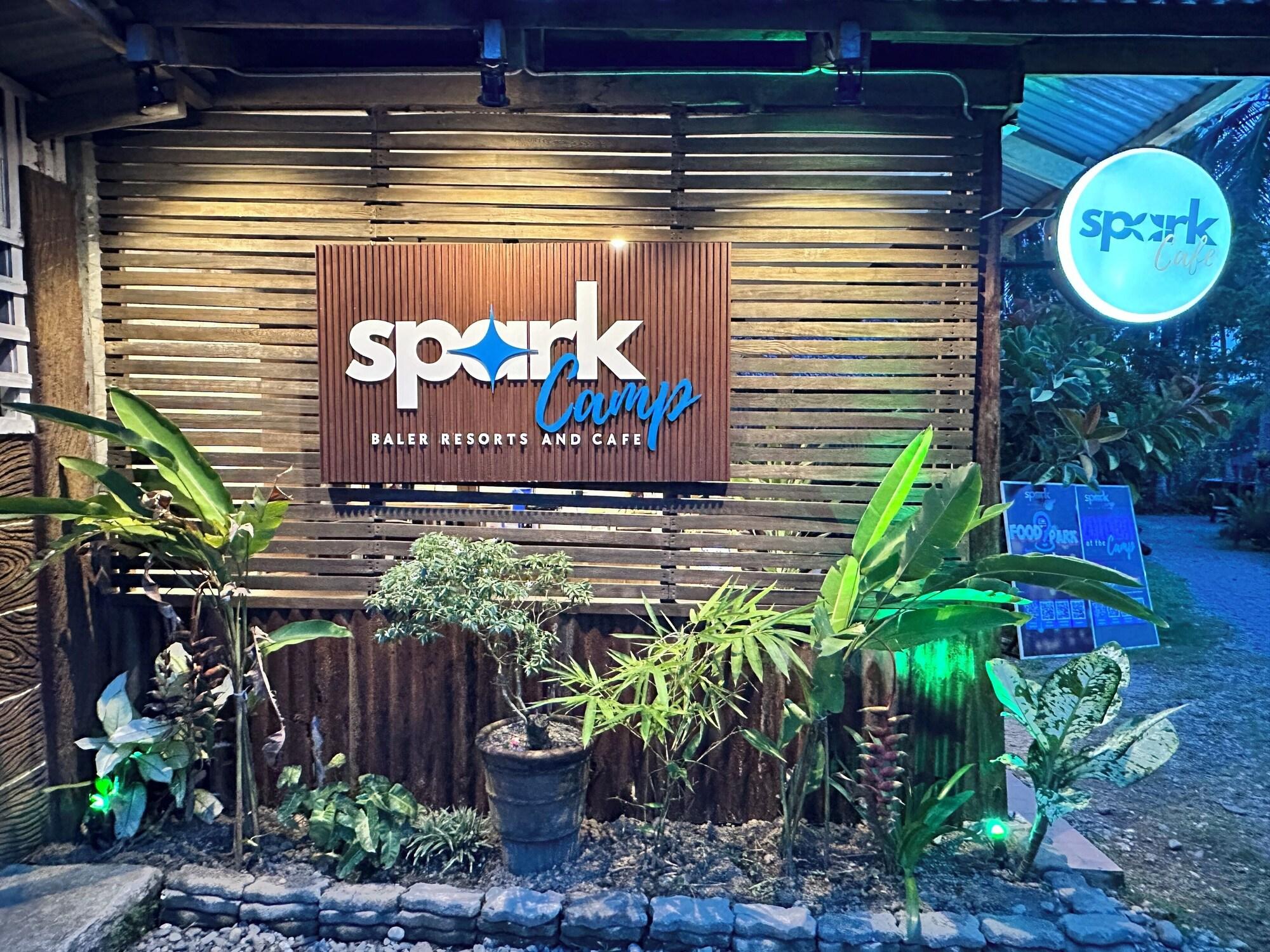 Varios Spark Camp - Baler