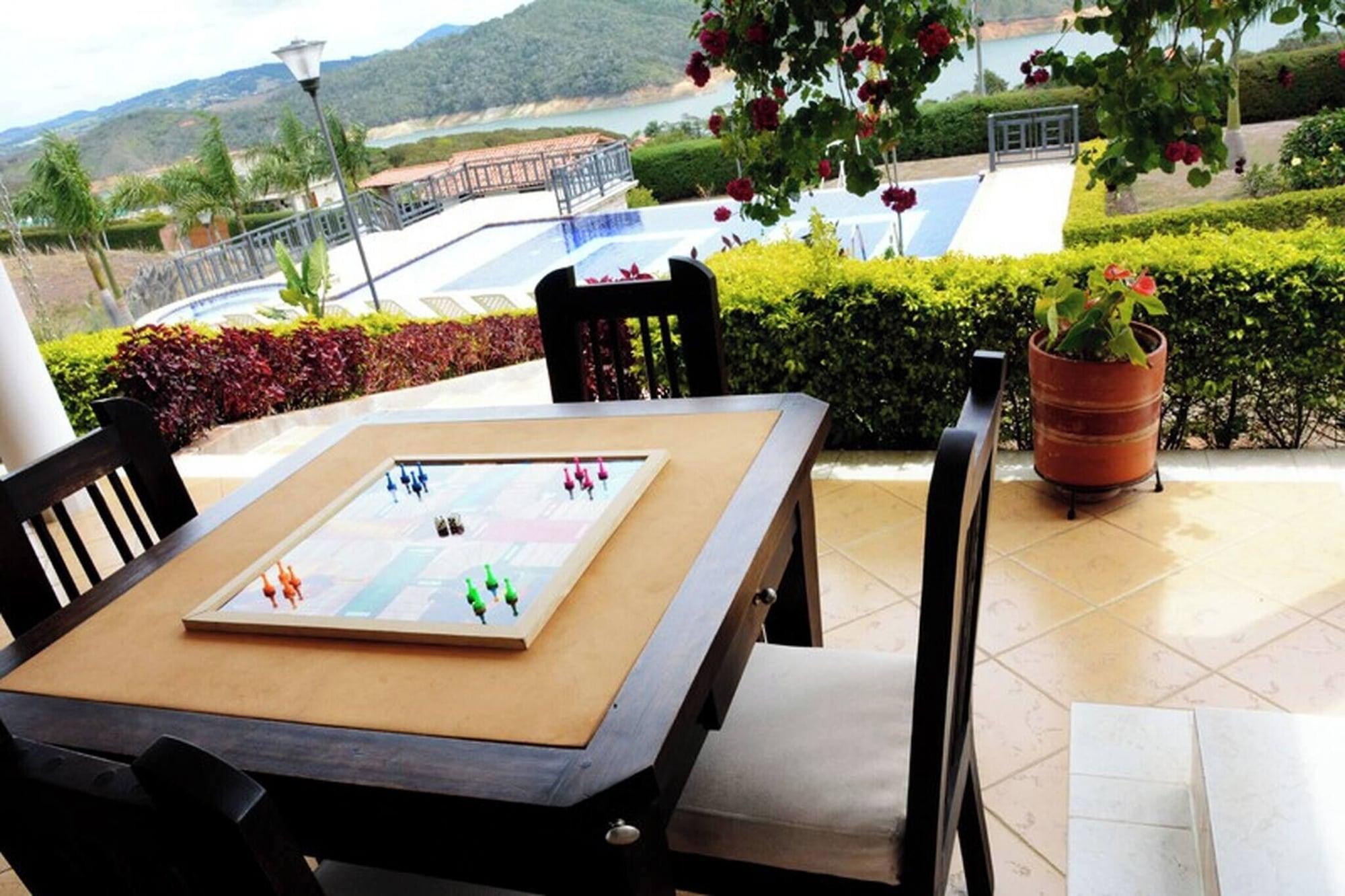 Restaurant Finca Lago Calima With Excellent View