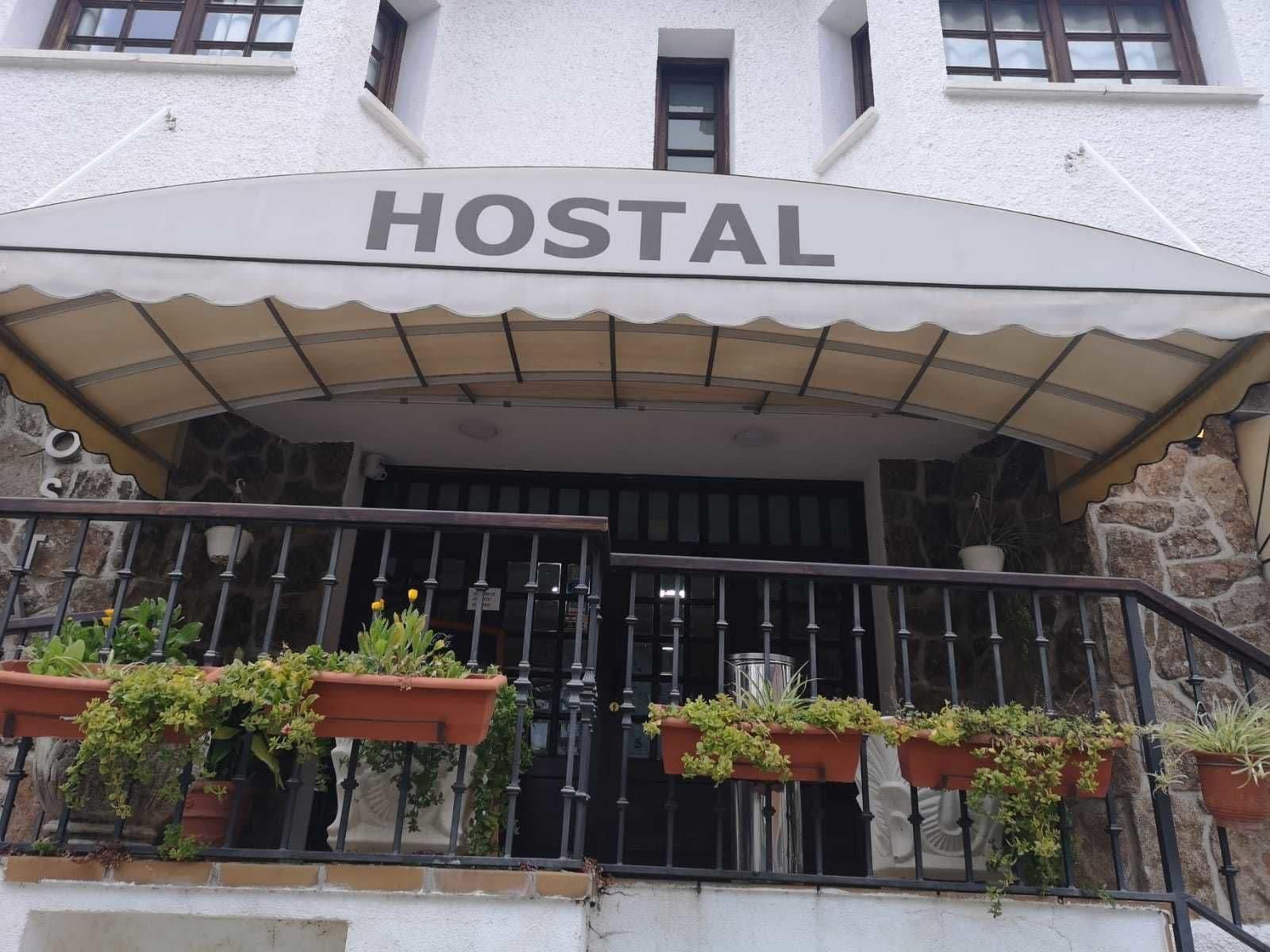 Vista Exterior Hostal Asador Julian Brunete