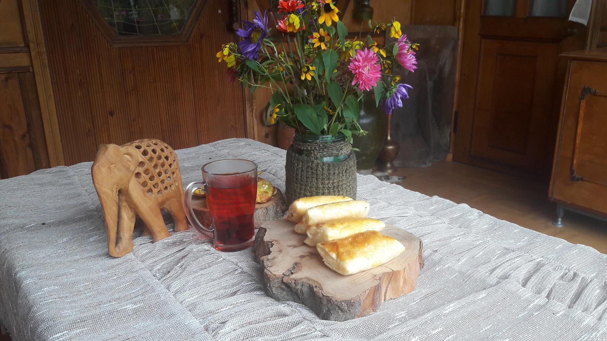 Restaurant Artsiv Guesthouse