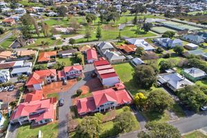 Alojamiento - Pelicans Albany