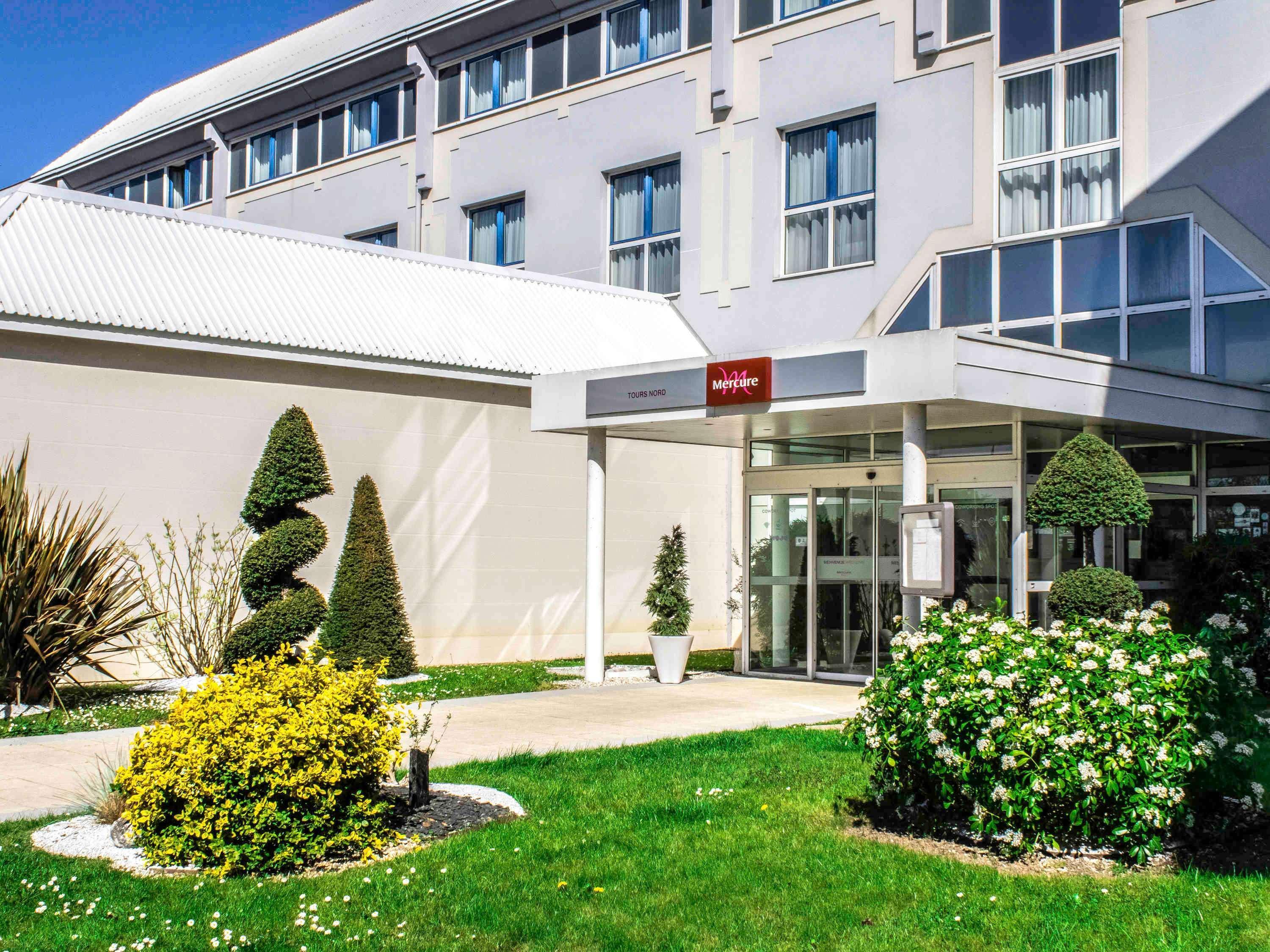 Vista Exterior Mercure Tours Nord