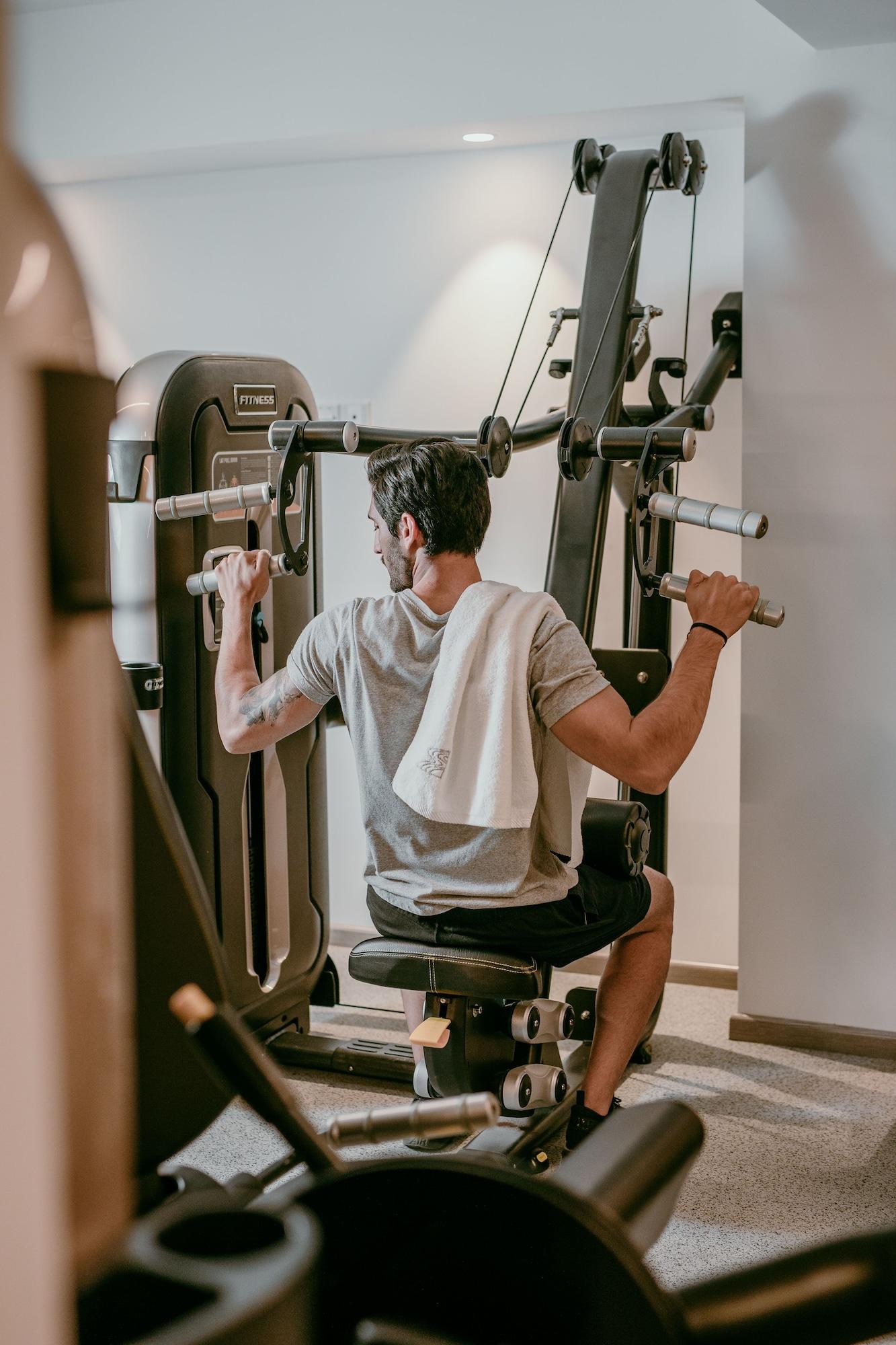 Gimnasio Lebay Beach Hotel