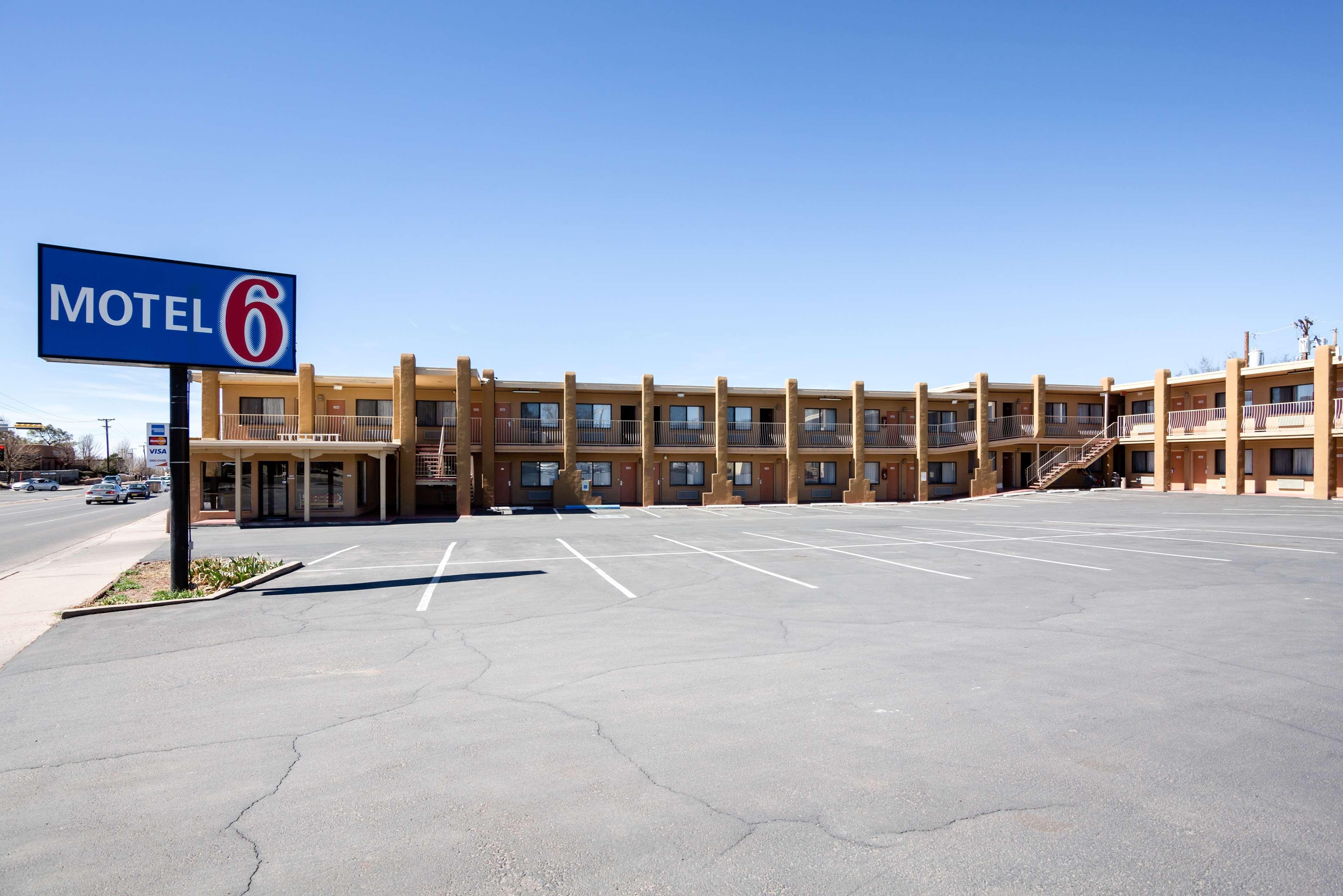 Varios Motel 6 Santa Fe, NM - Downtown