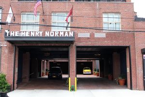 Alojamiento - Henry Norman Hotel
