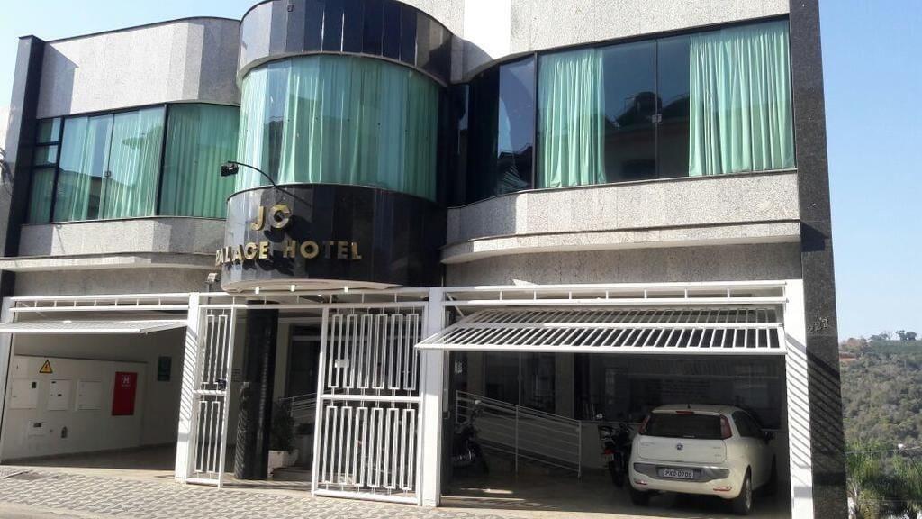 Varios JC Palace Hotel