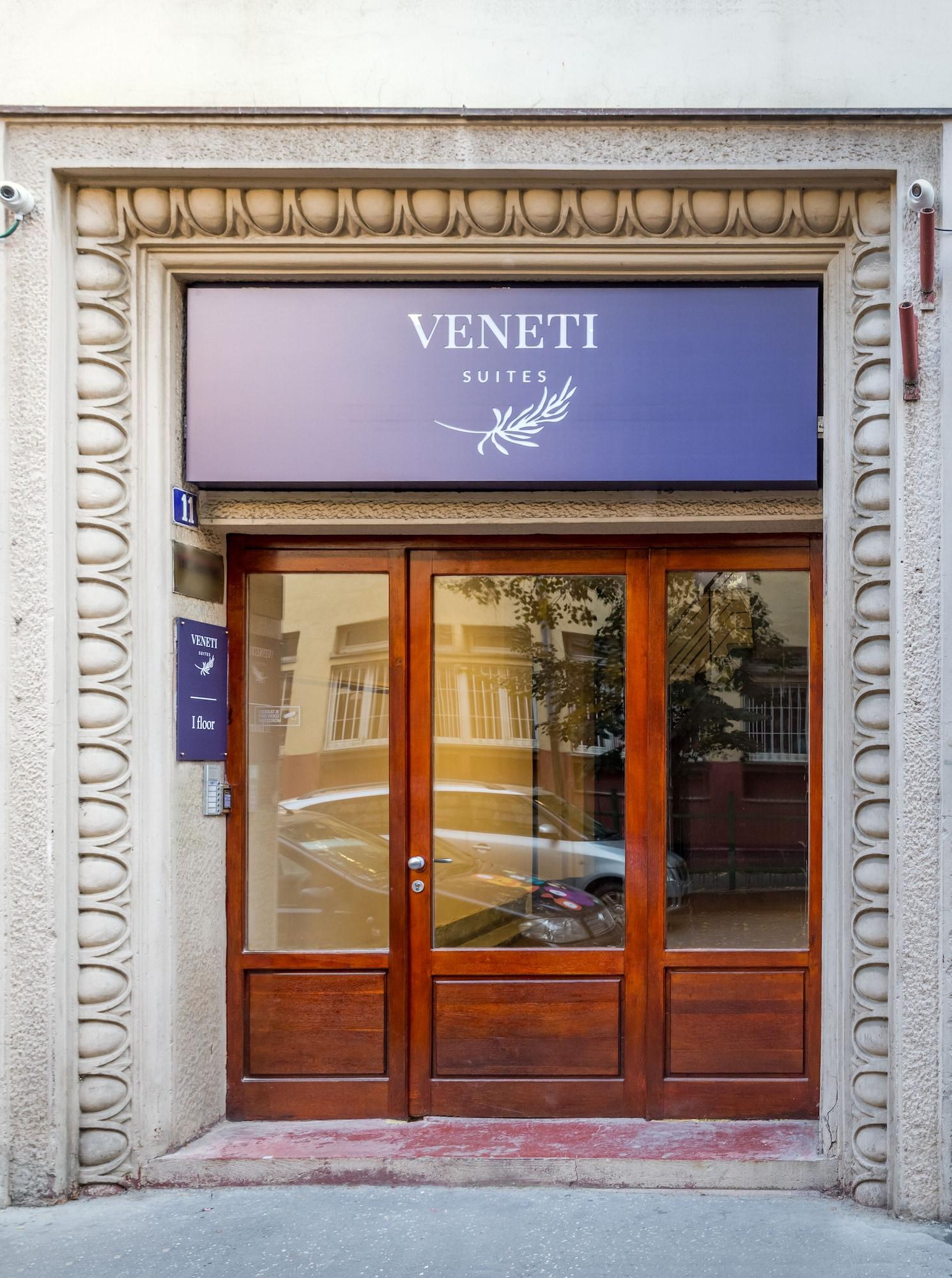 Vista Exterior Veneti Suites