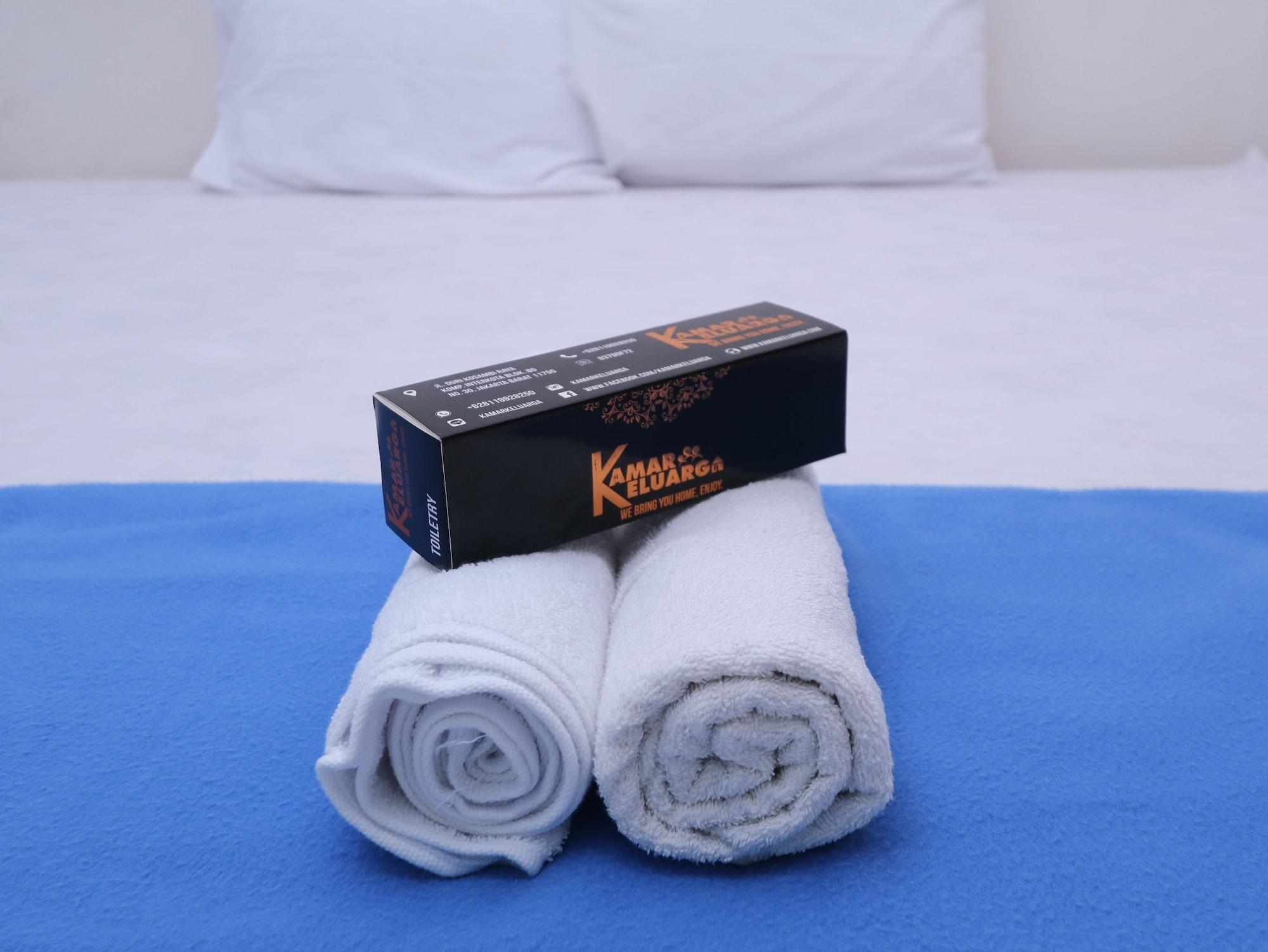 Equipamiento de Habitación Kamar Keluarga Tanah Abang