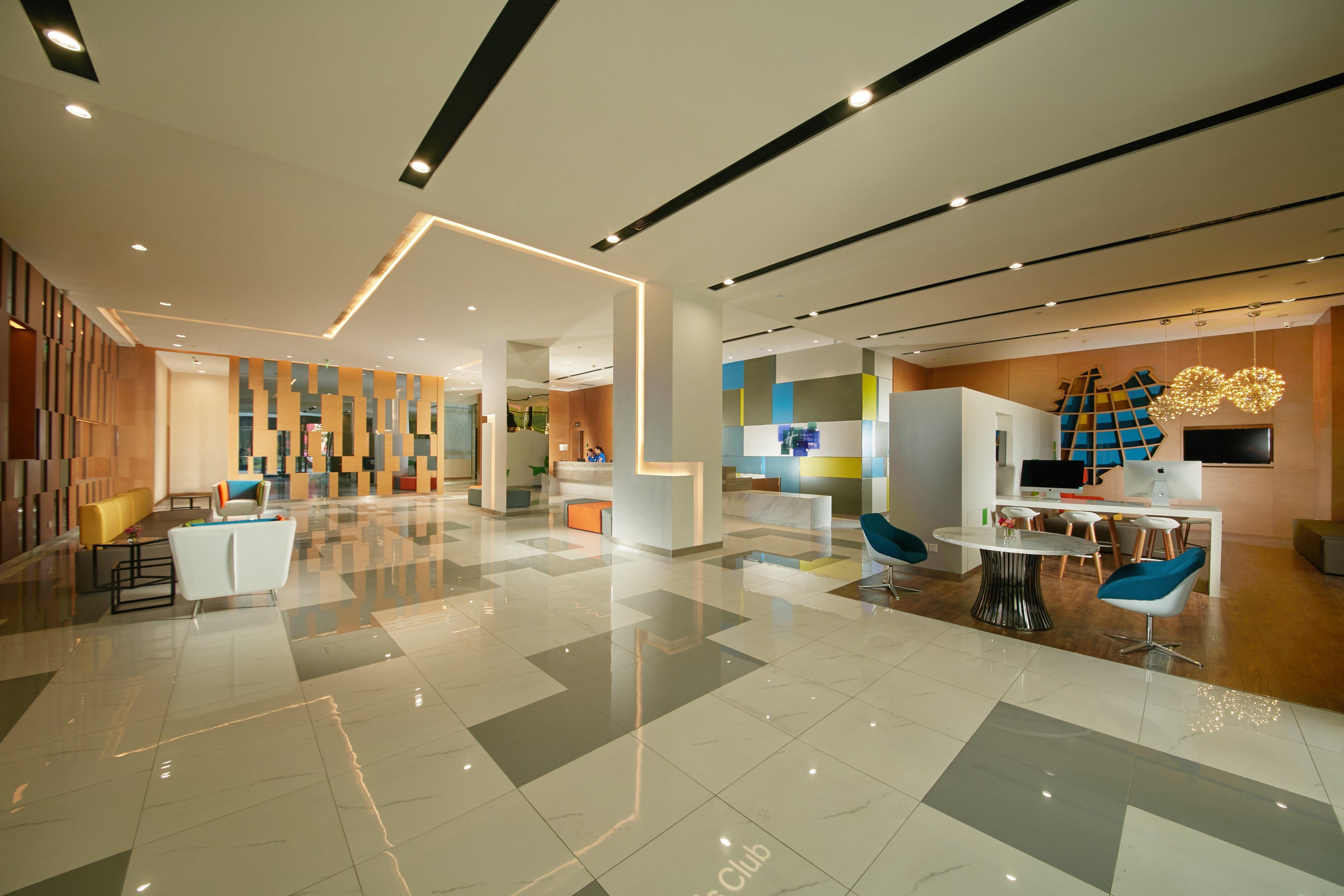 Vista Lobby Holiday Inn Express Leshan City Square