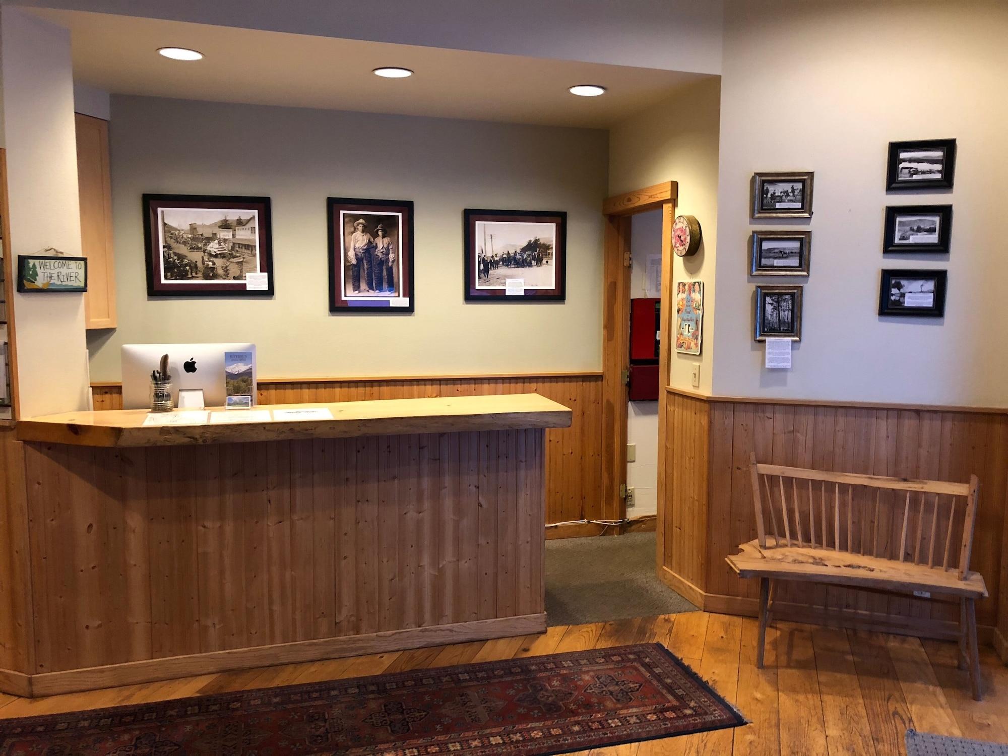 Vista Lobby River Run Inn