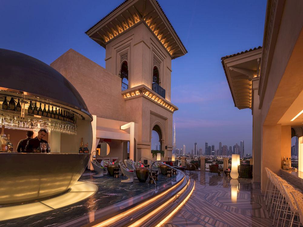Vista da fachada Four Seasons Resort Dubai at Jumeirah Beach