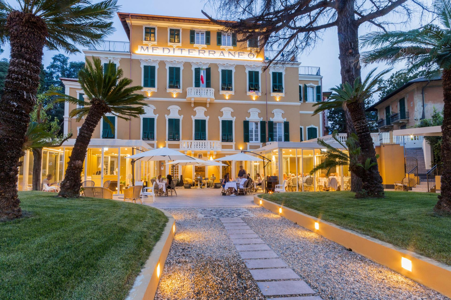 Vista Exterior Mediterraneo Emotional Hotel & SPA