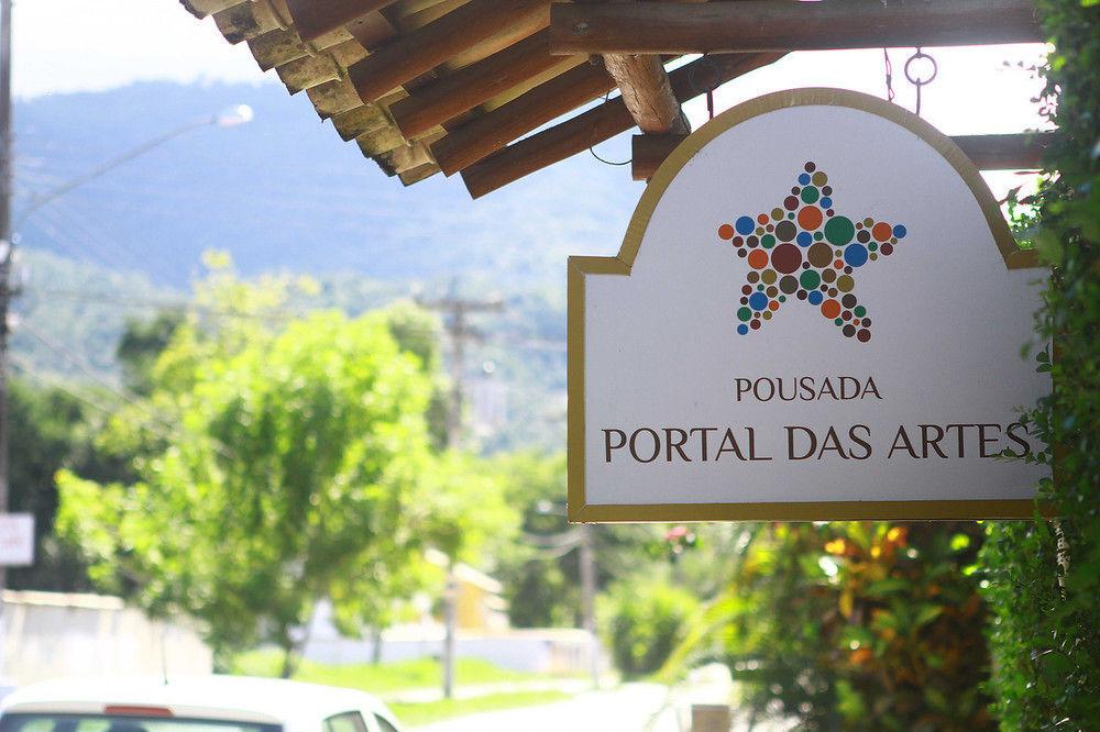 Vista Exterior Pousada Portal das Artes