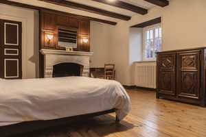 Alquiler Vacacional - Large family gîte in a manor house for 10 people in the Parc des Loups