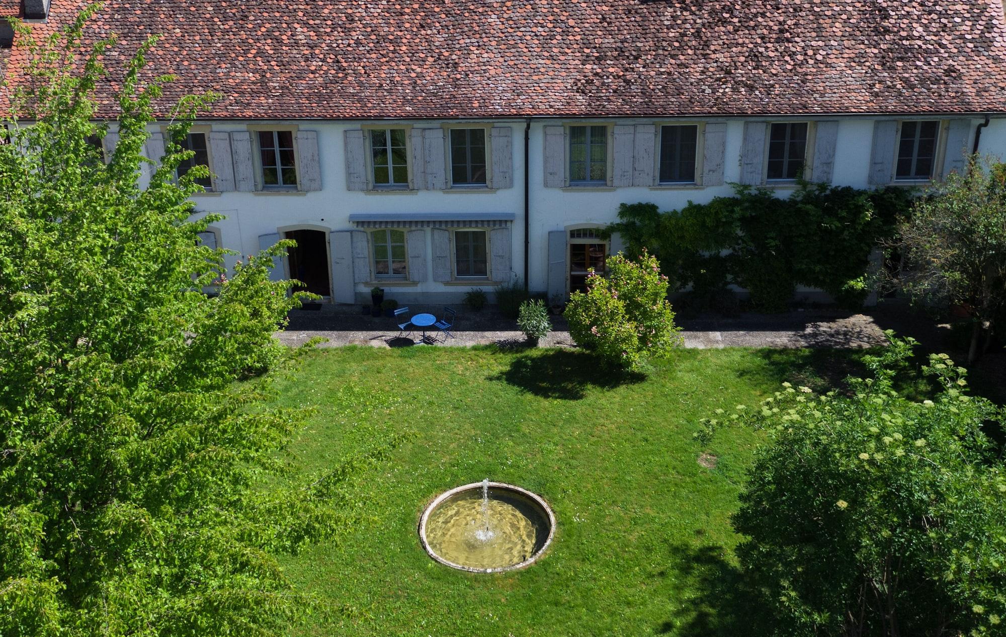 Vista Exterior Château de Mathod