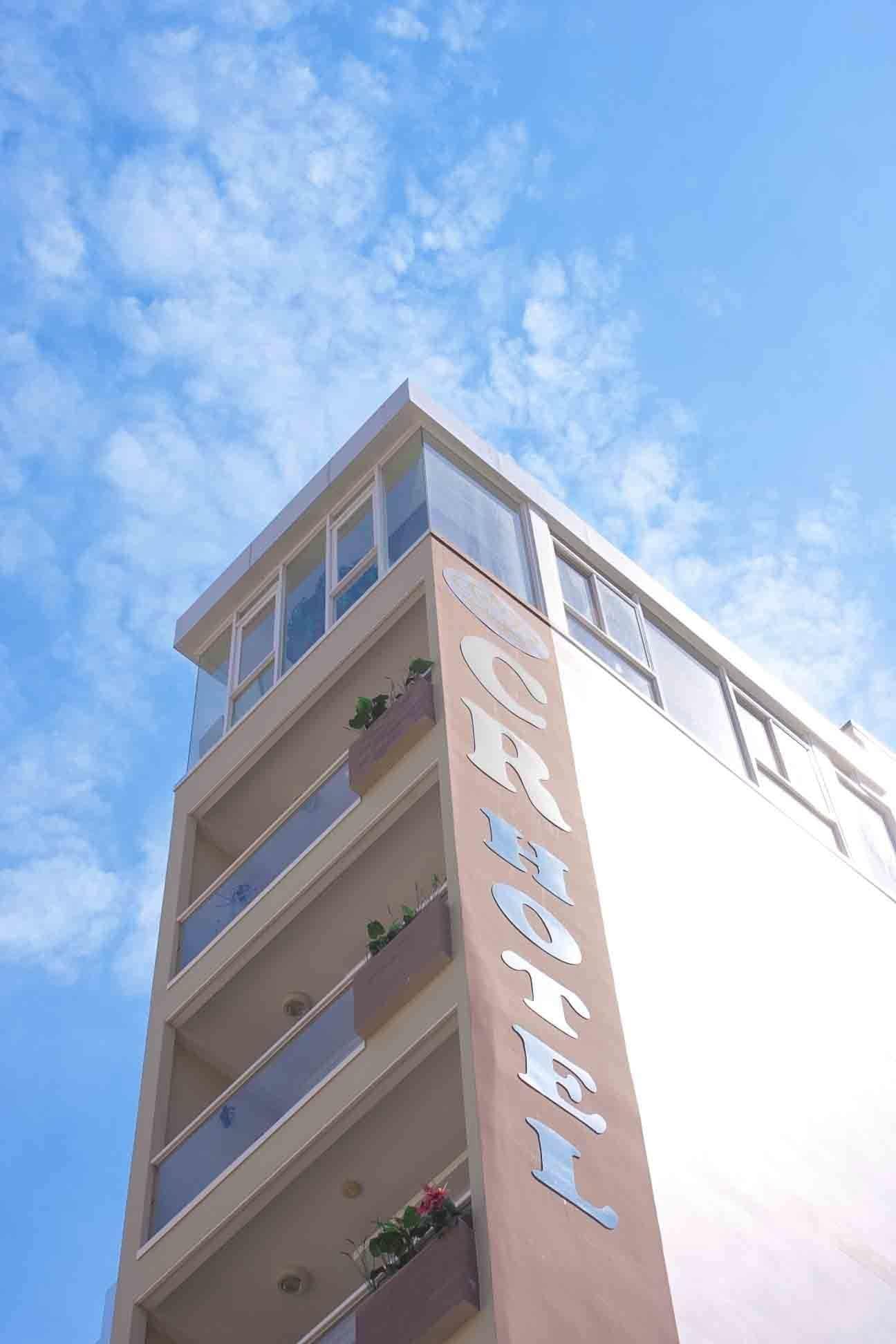 Vista Exterior CR Hotel