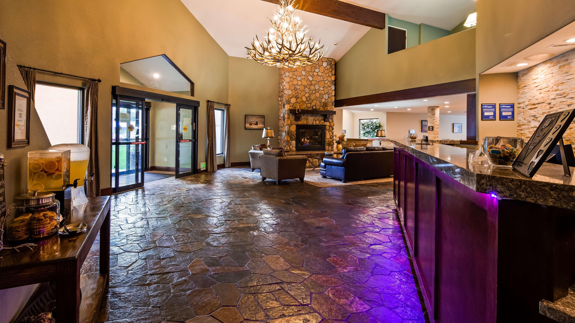 Vista Lobby Best Western Plus Eagle/Vail Airport