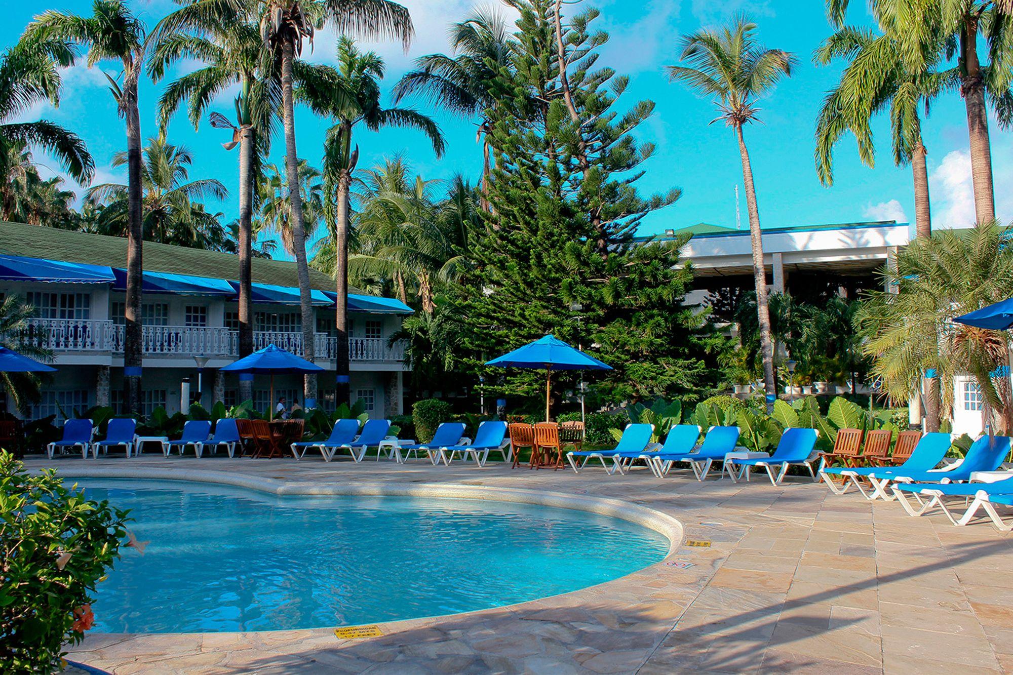 Vista Piscina Decameron Marazul All Inclusive