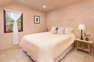 Alquiler Vacacional - Walk to beach, surf, quiet neighborhood.