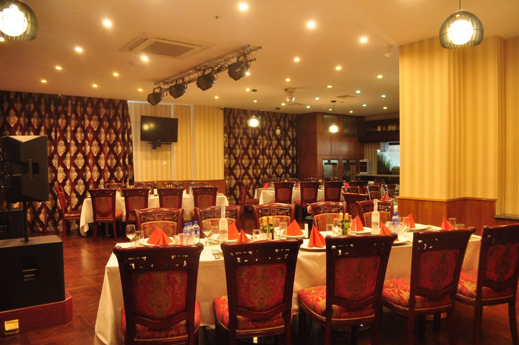 Restaurant Platinum Hotel