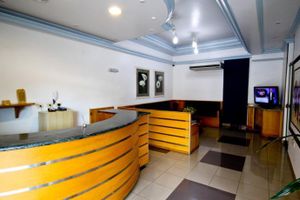Alojamiento - Alpha Ville Hotel