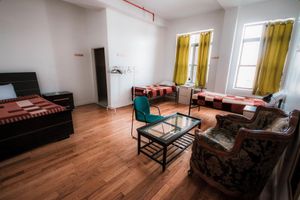 Alojamiento - NY Moore Hostel