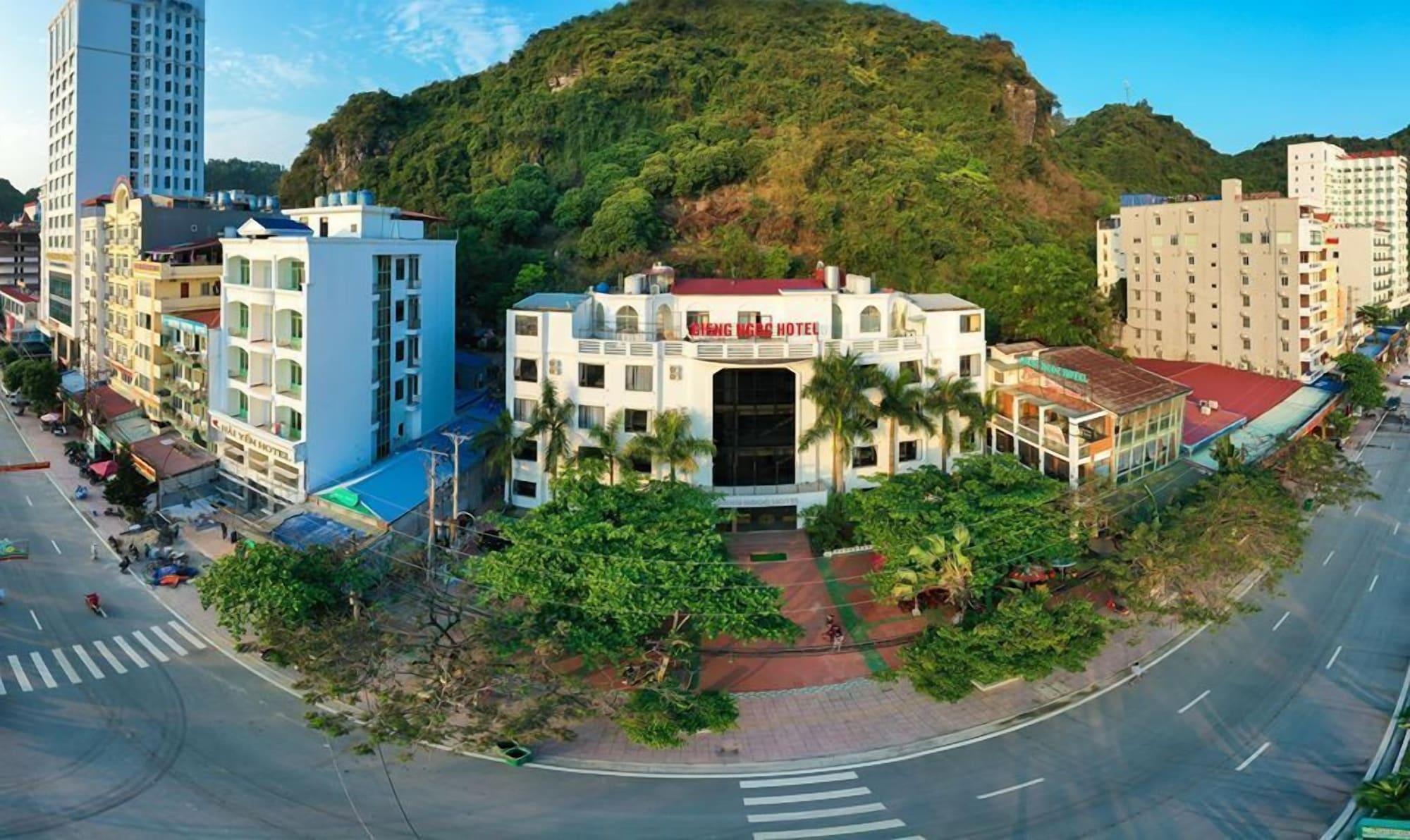 Varios Gieng Ngoc Hotel