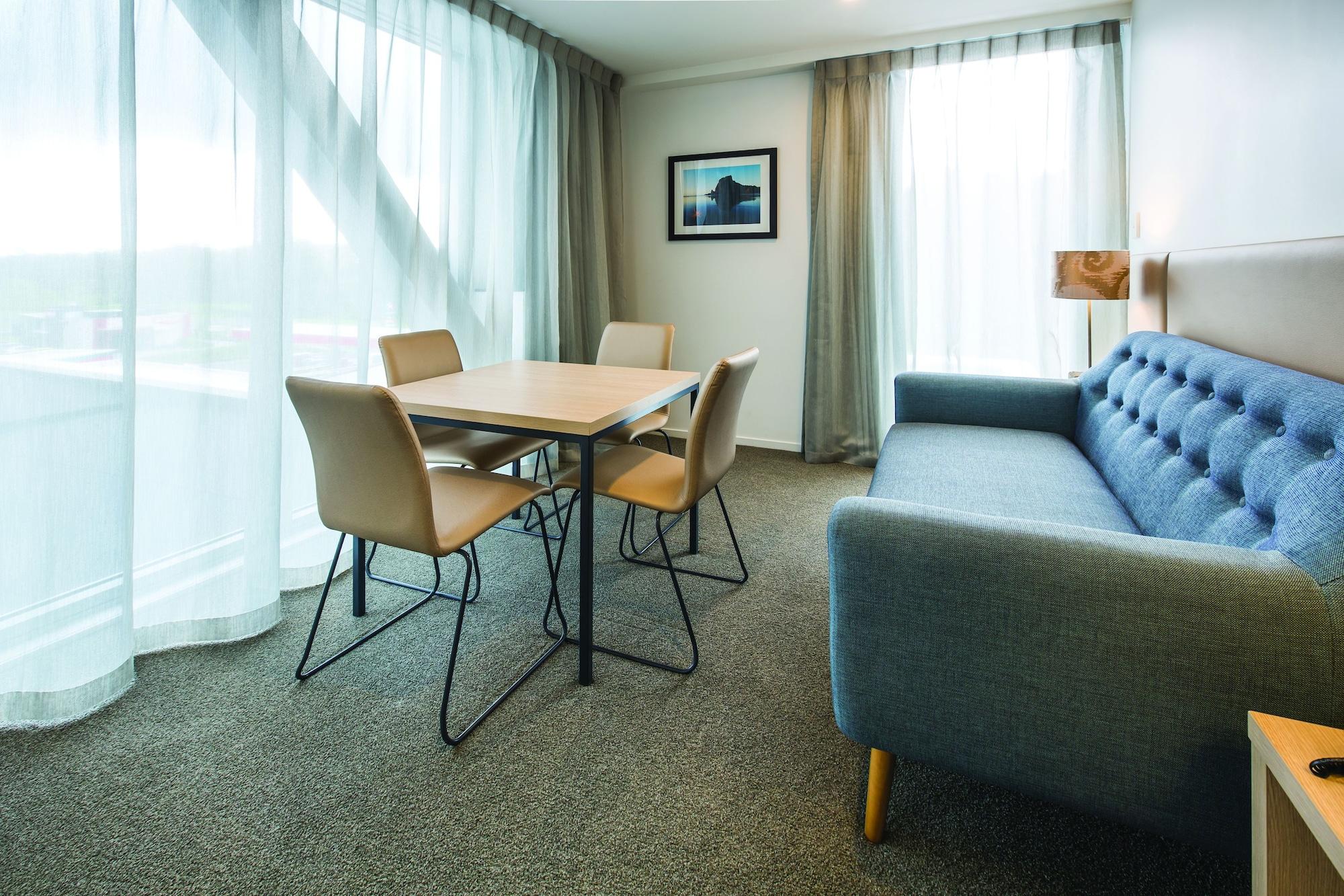 Comodidades del Alojamiento Ramada Suites By Wyndham Albany