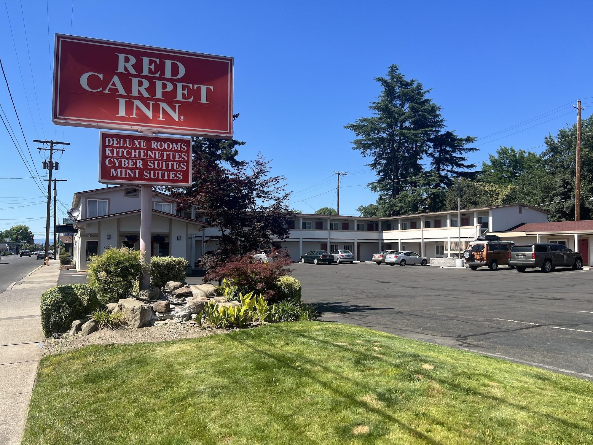 Vista Exterior Red Carpet Inn Medford