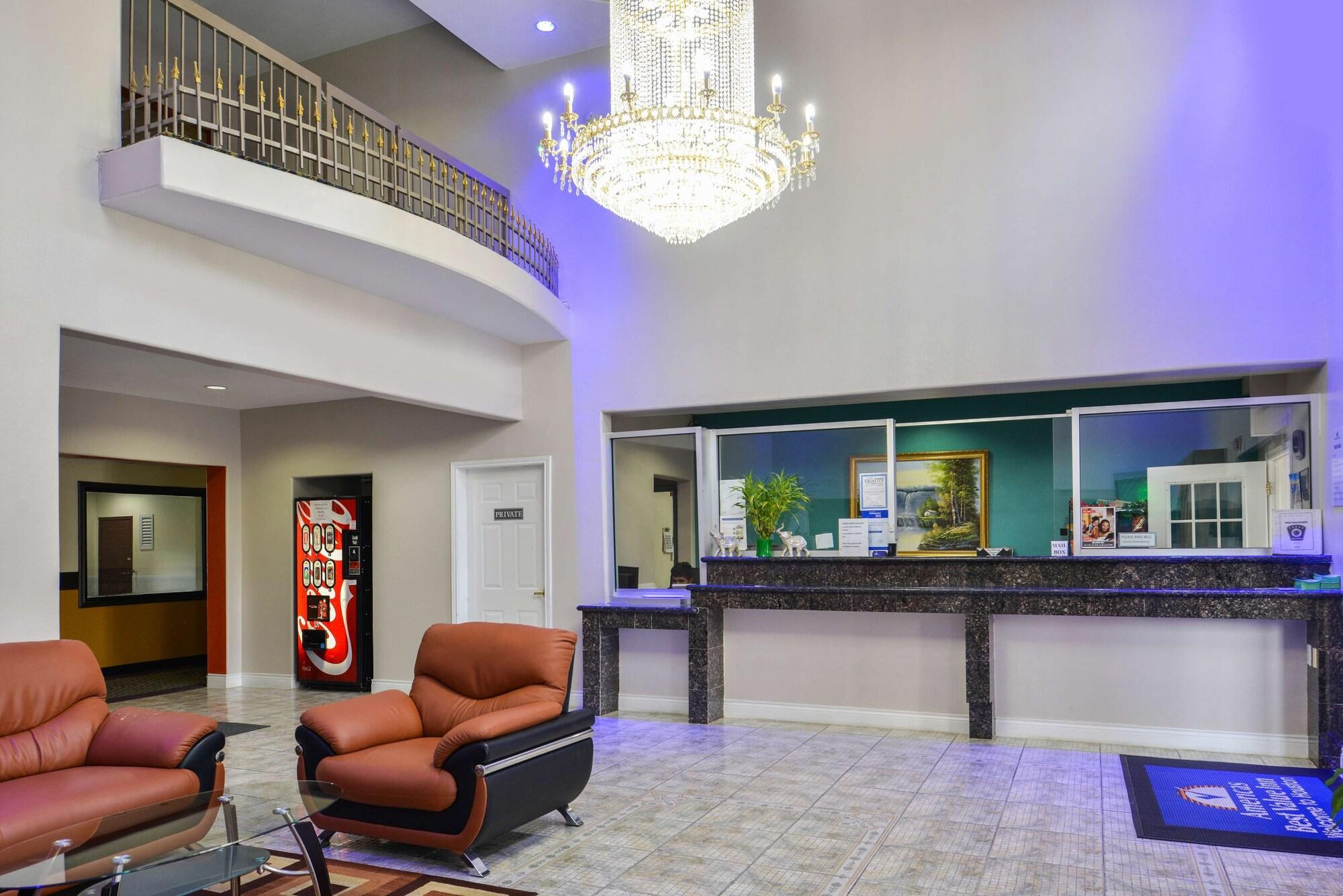 Vista Lobby Americas Best Value Inn Houston at FM 1960 & I-45