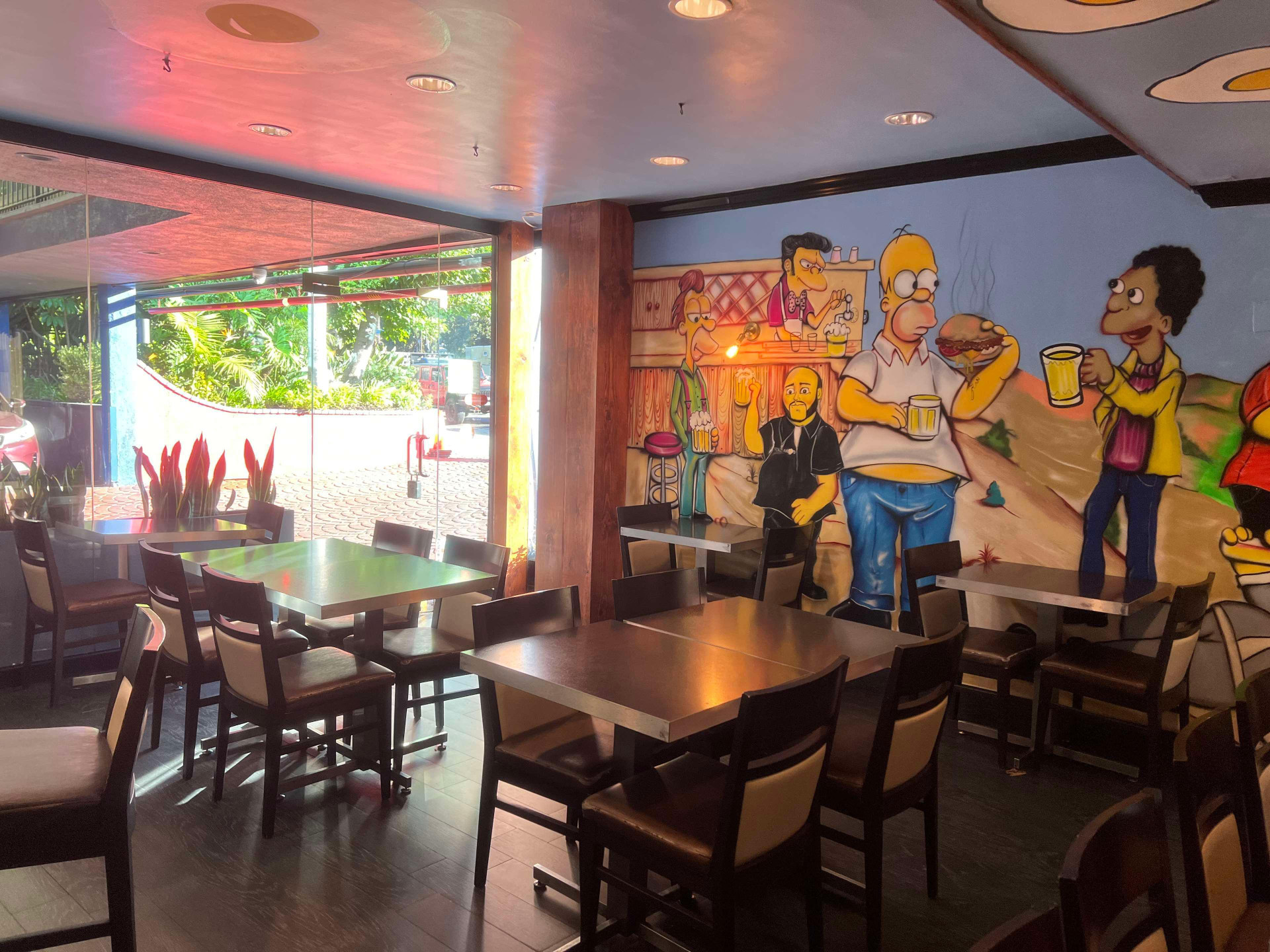Restaurant Best Western Hollywood Plaza Inn Hotel - Hollywood Walk of Fame LA