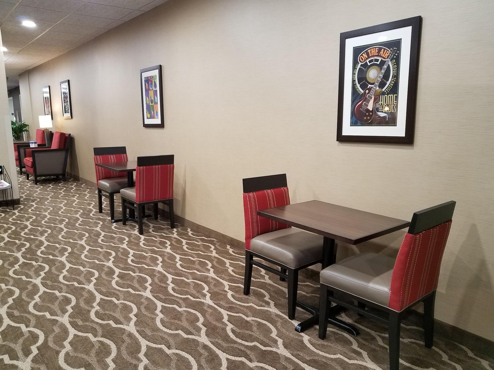 Restaurant Comfort Inn Memphis Downtown