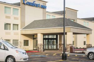 Alojamiento - Comfort Inn Mayfield Heights Cleveland East