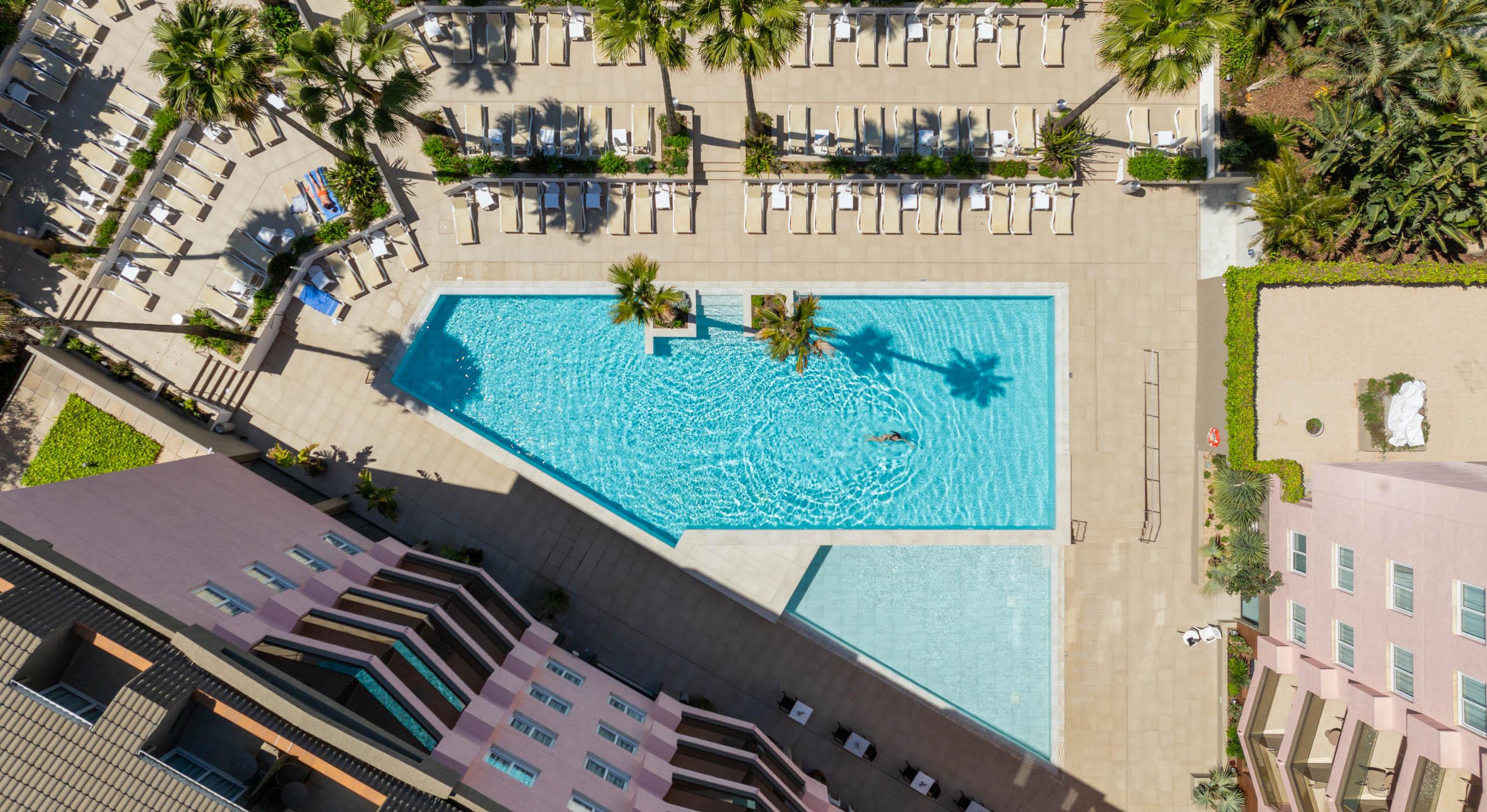 Vista Exterior Aqua Hotel The Breeze****S - Adults Only