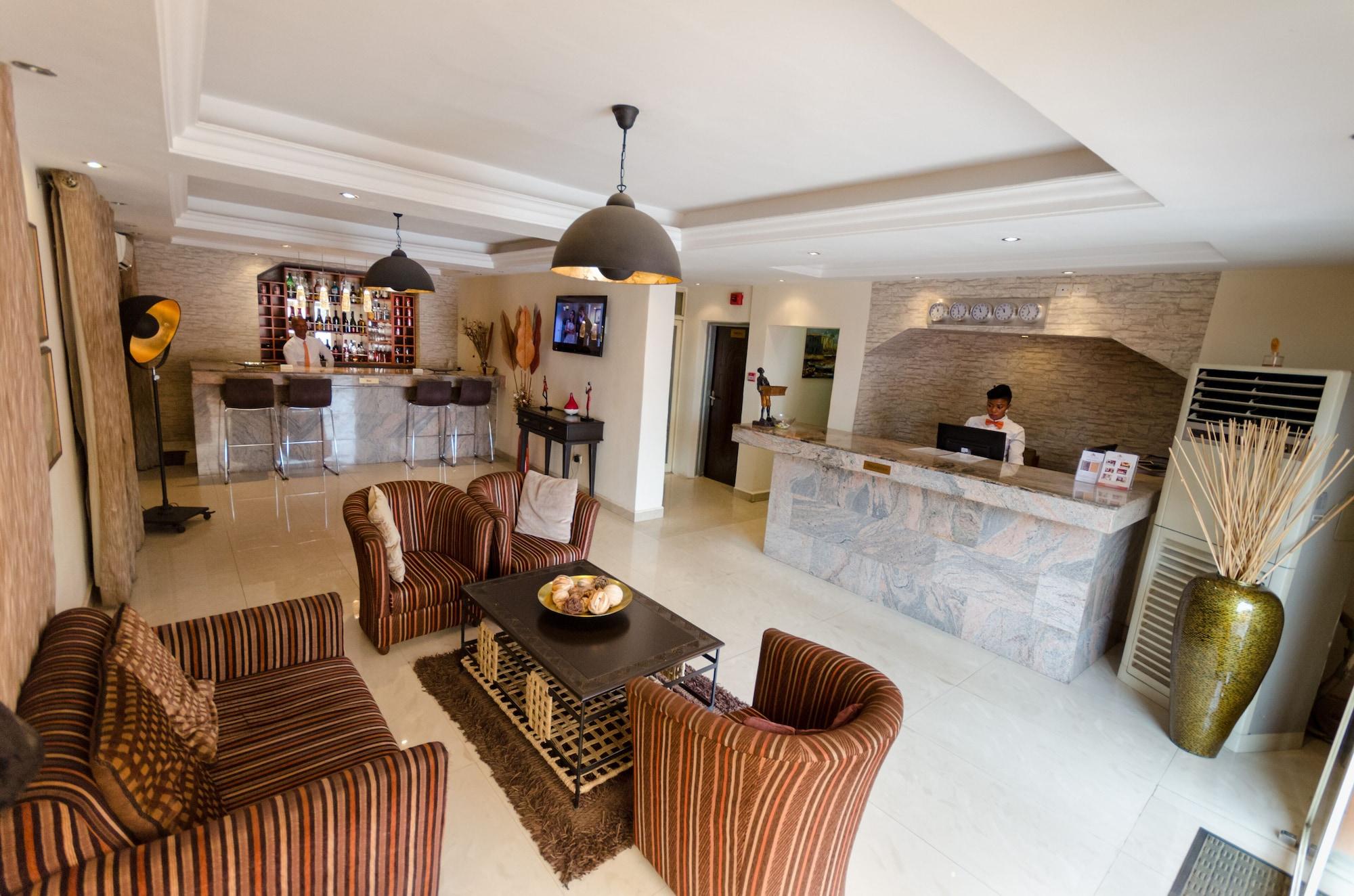 Vista Lobby Pearl Gate Hotel