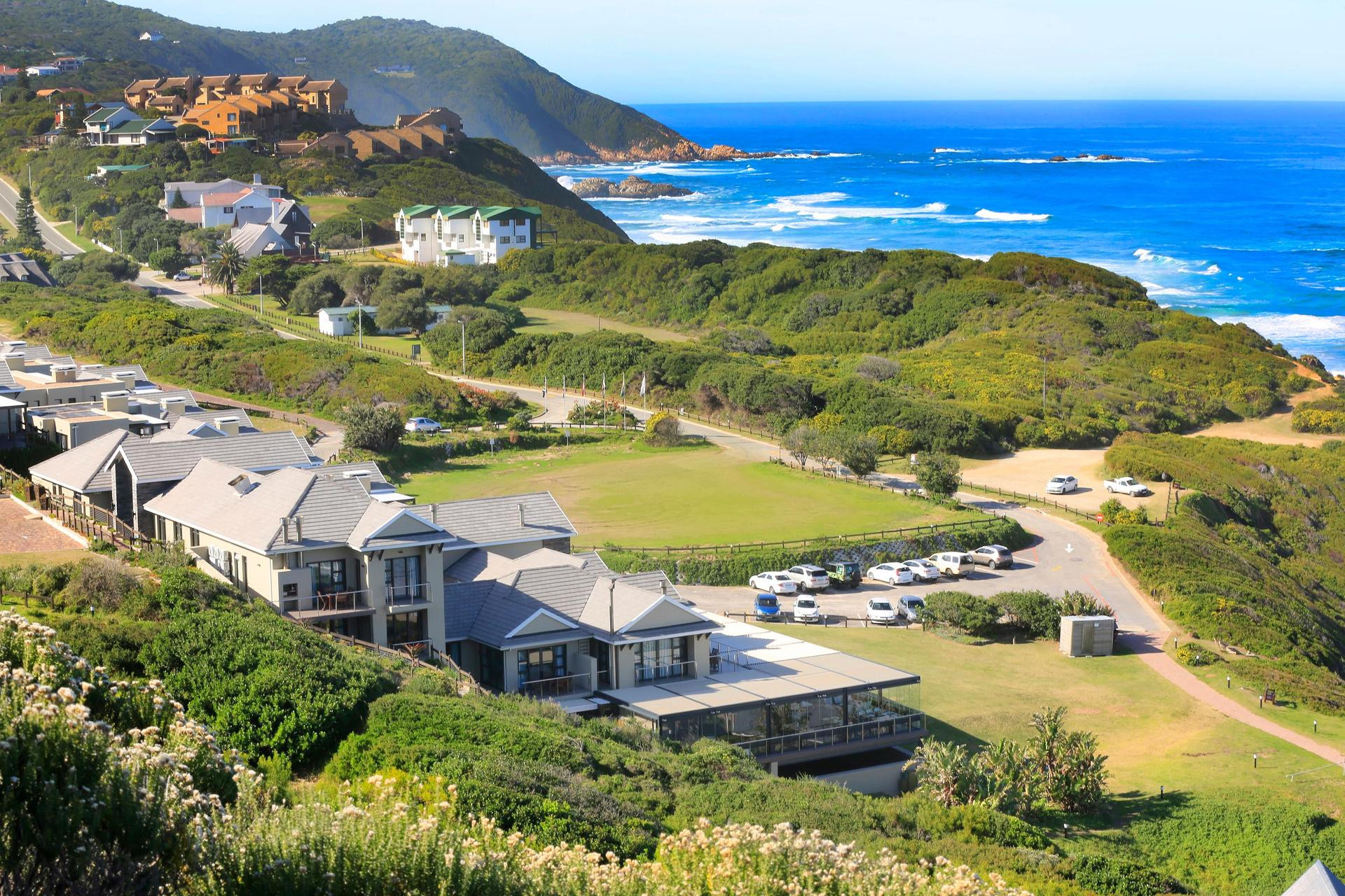 Vista Exterior Brenton Haven Beachfront Resort