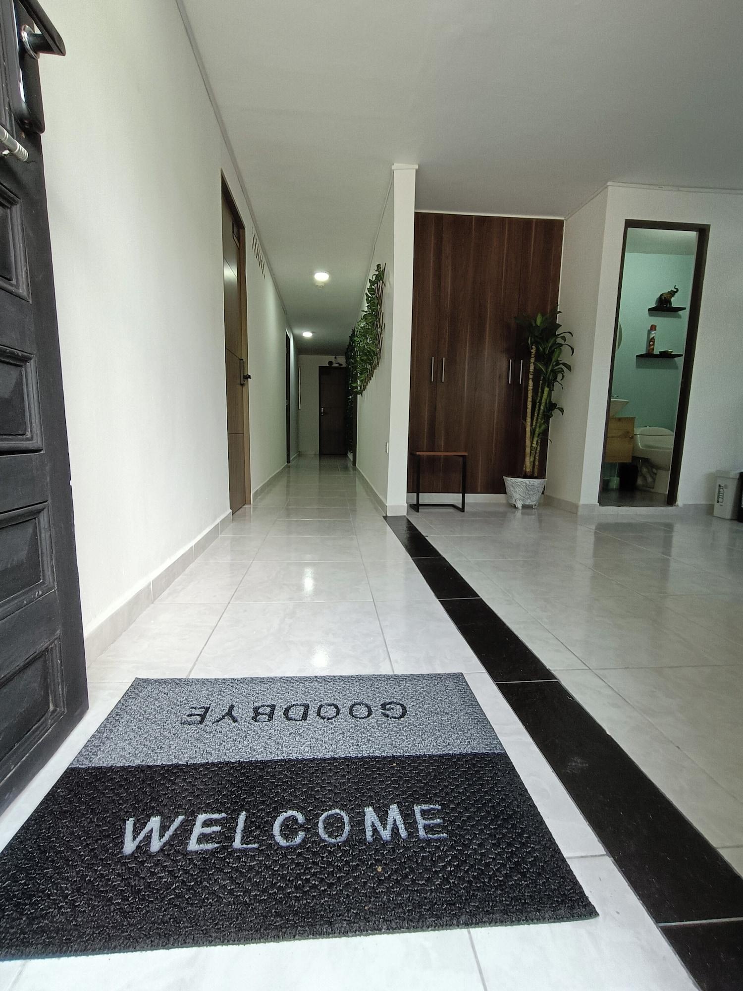 Vista Lobby AC - House Laureles - Self Checking
